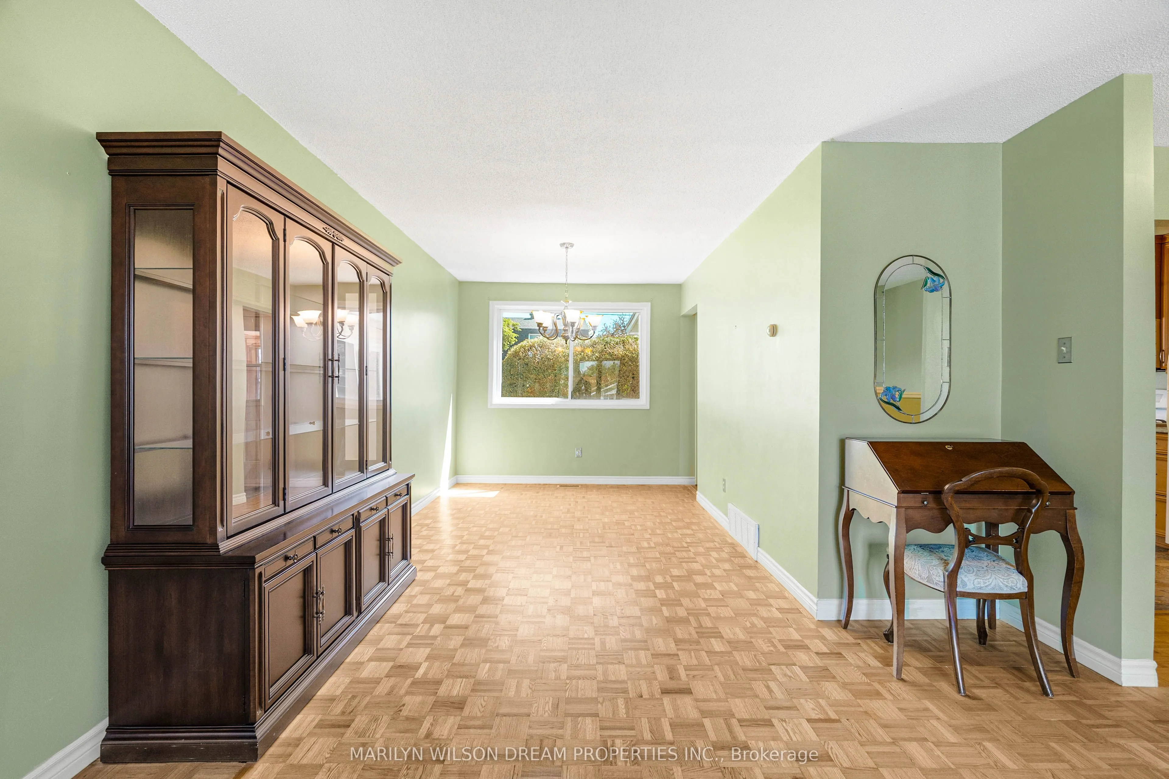 20 Coolbrook Crescent