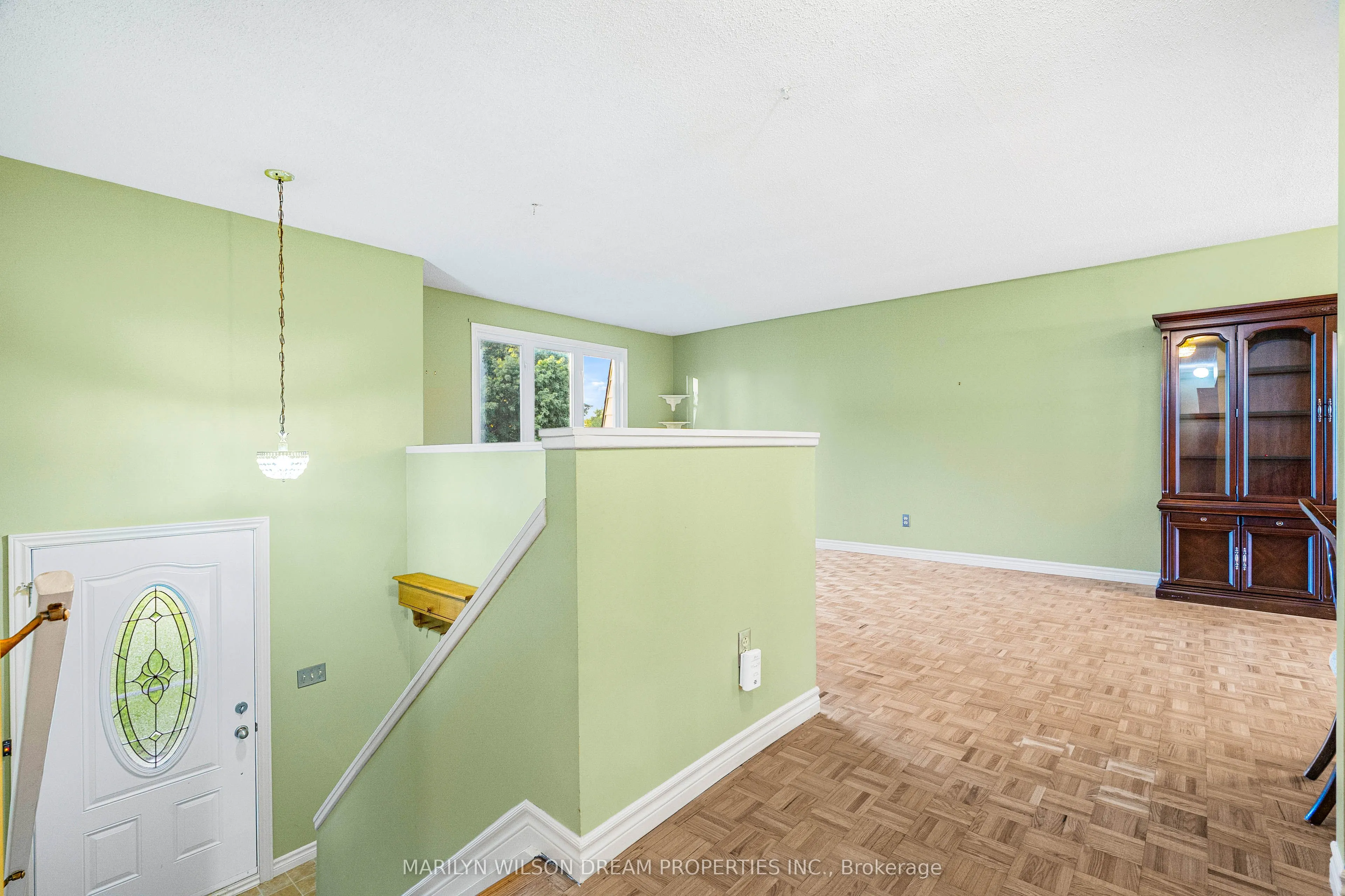 20 Coolbrook Crescent