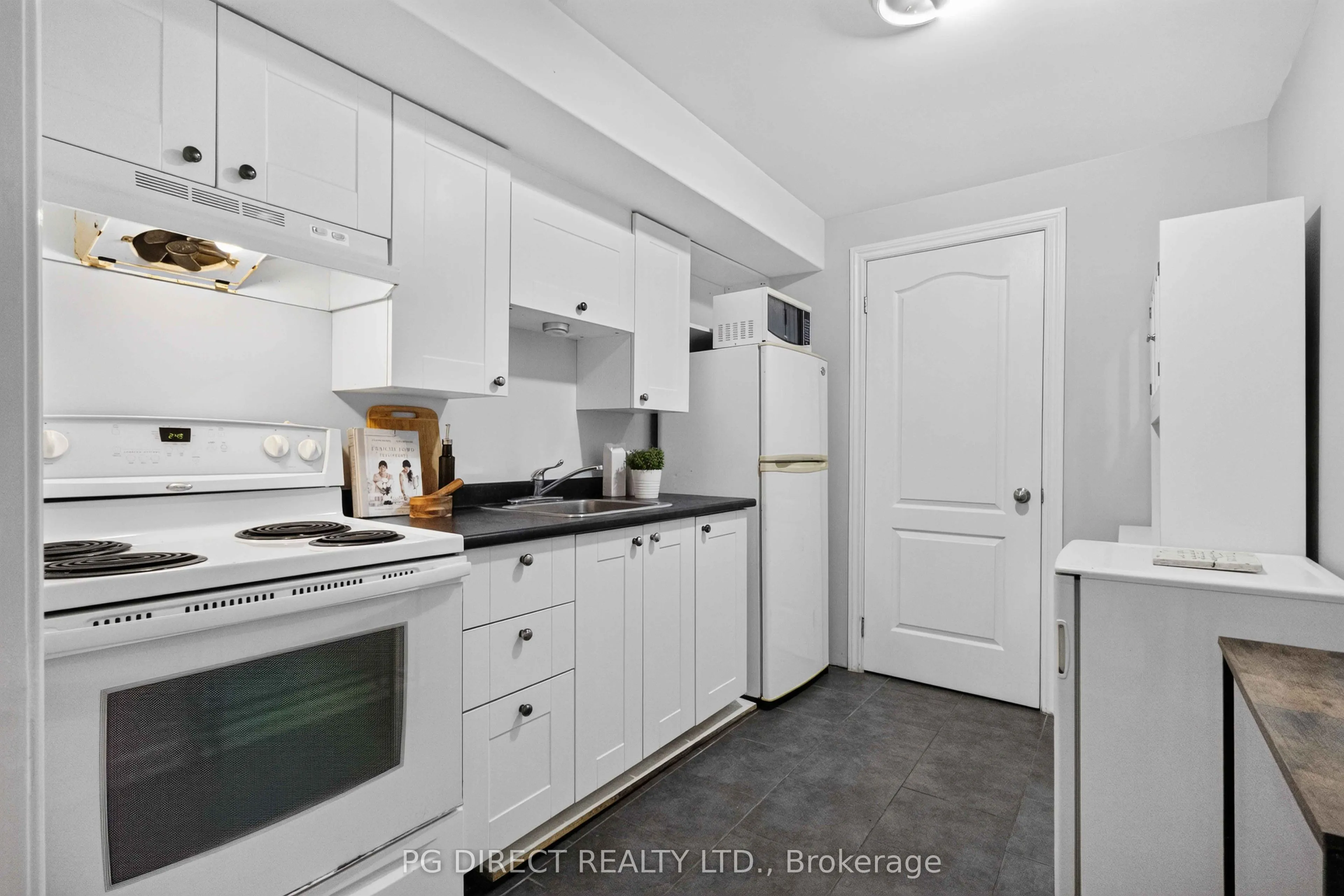 81 Thrushwood Trail