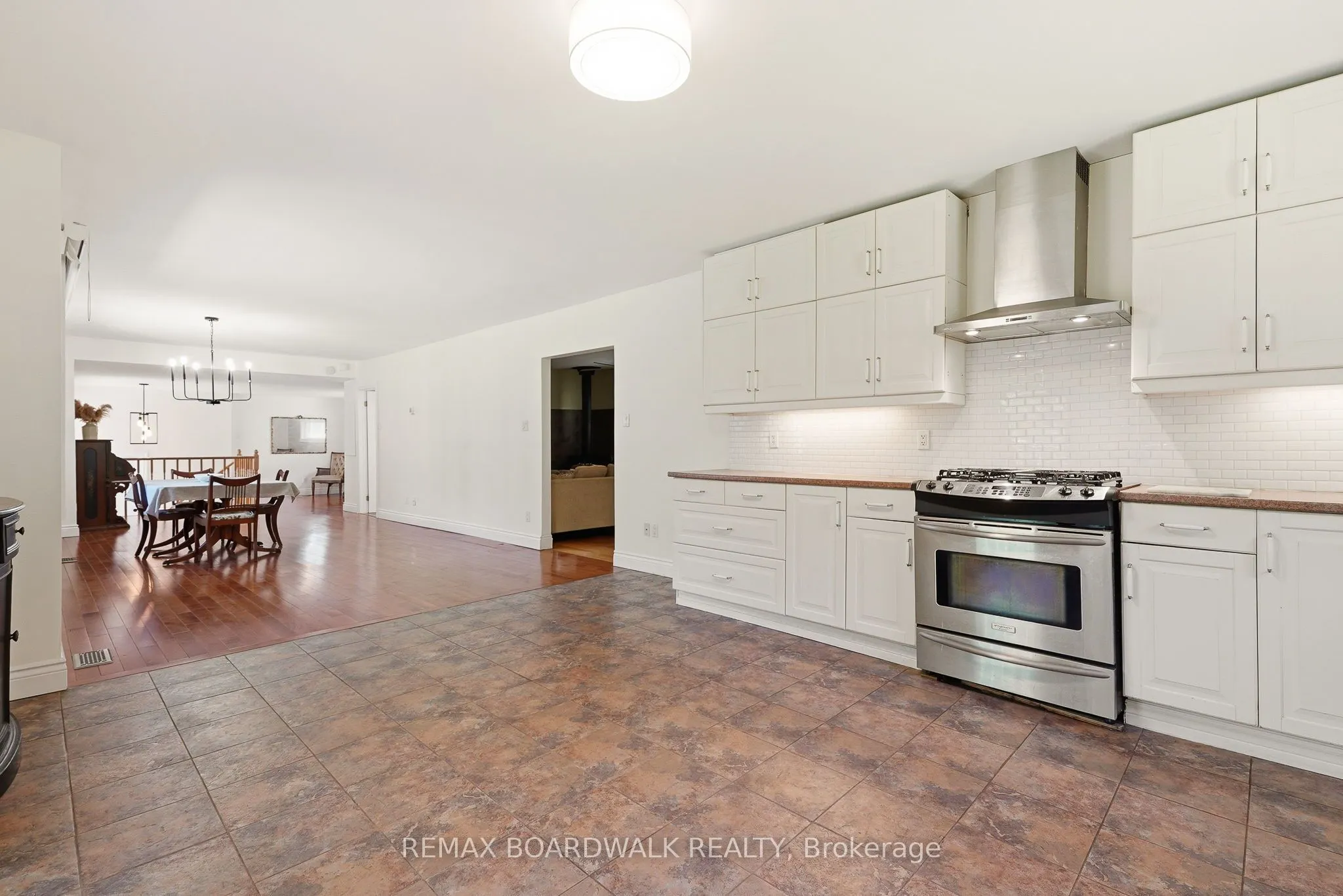 1110 Dunning Road
