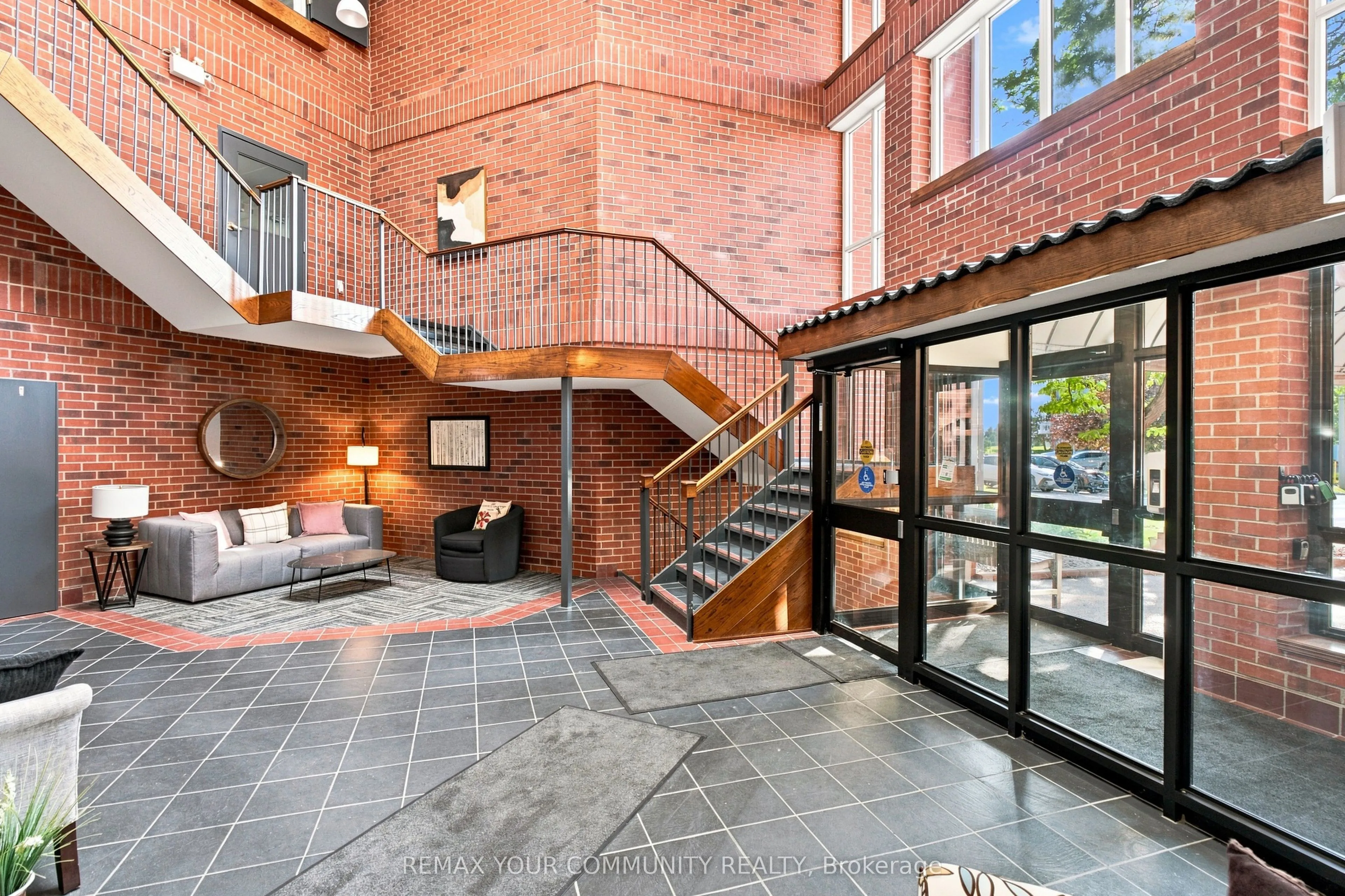 4 Heritage Way #308