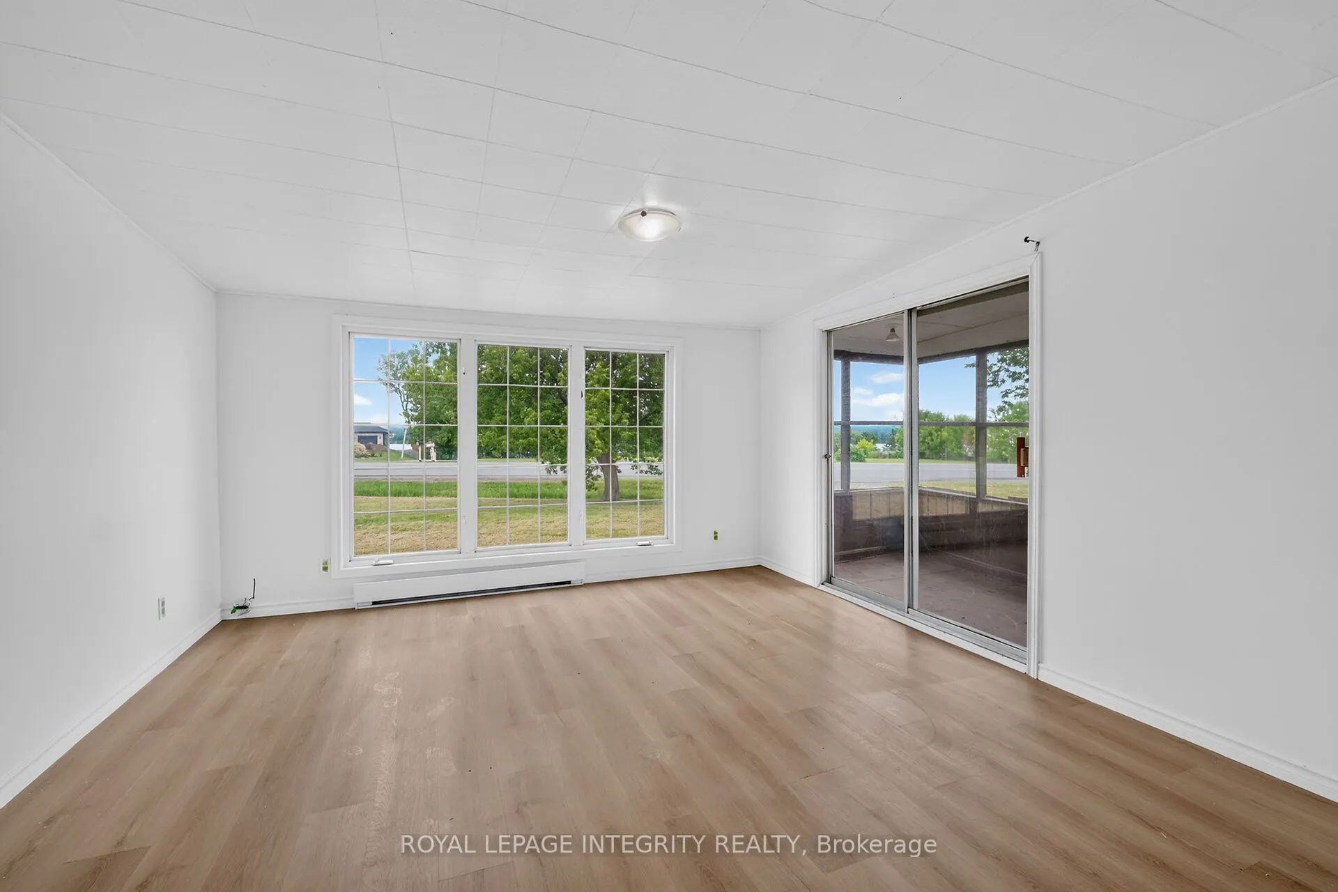 3156 Old Highway 17 Road