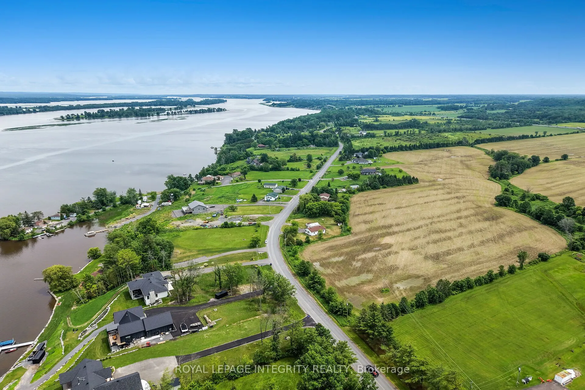 3156 Old Highway 17 Road