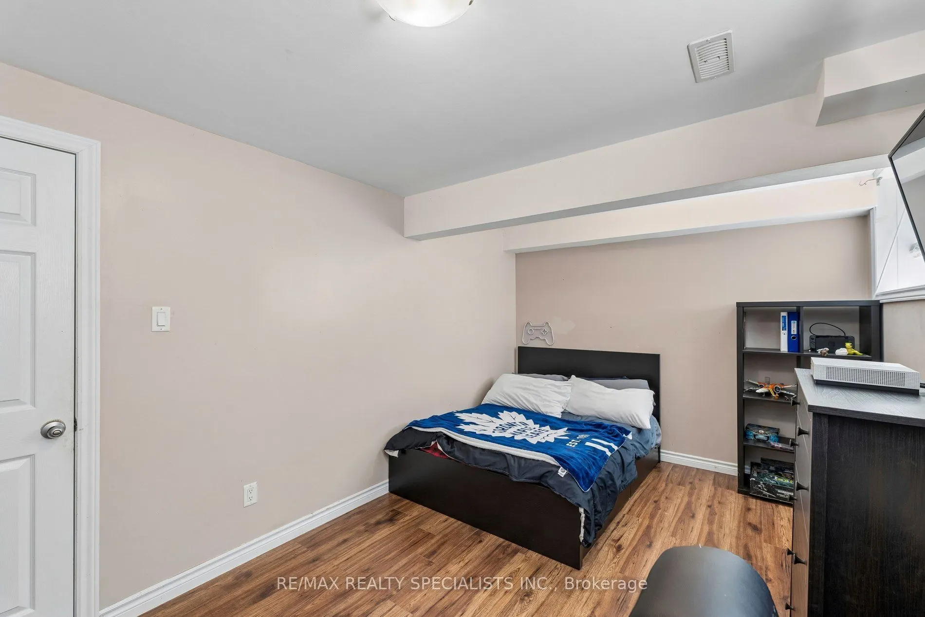 375 Fairway Road