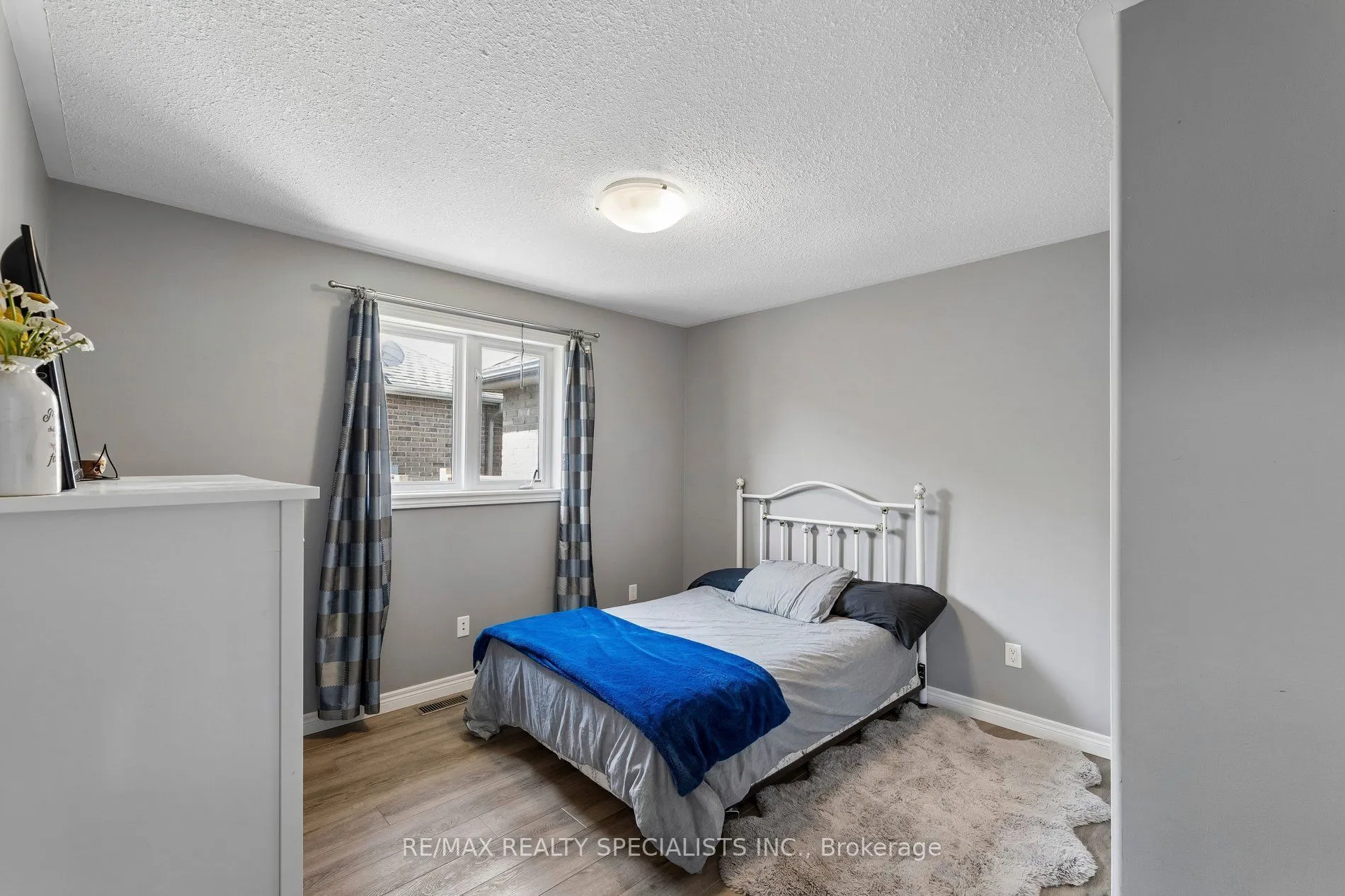 375 Fairway Road