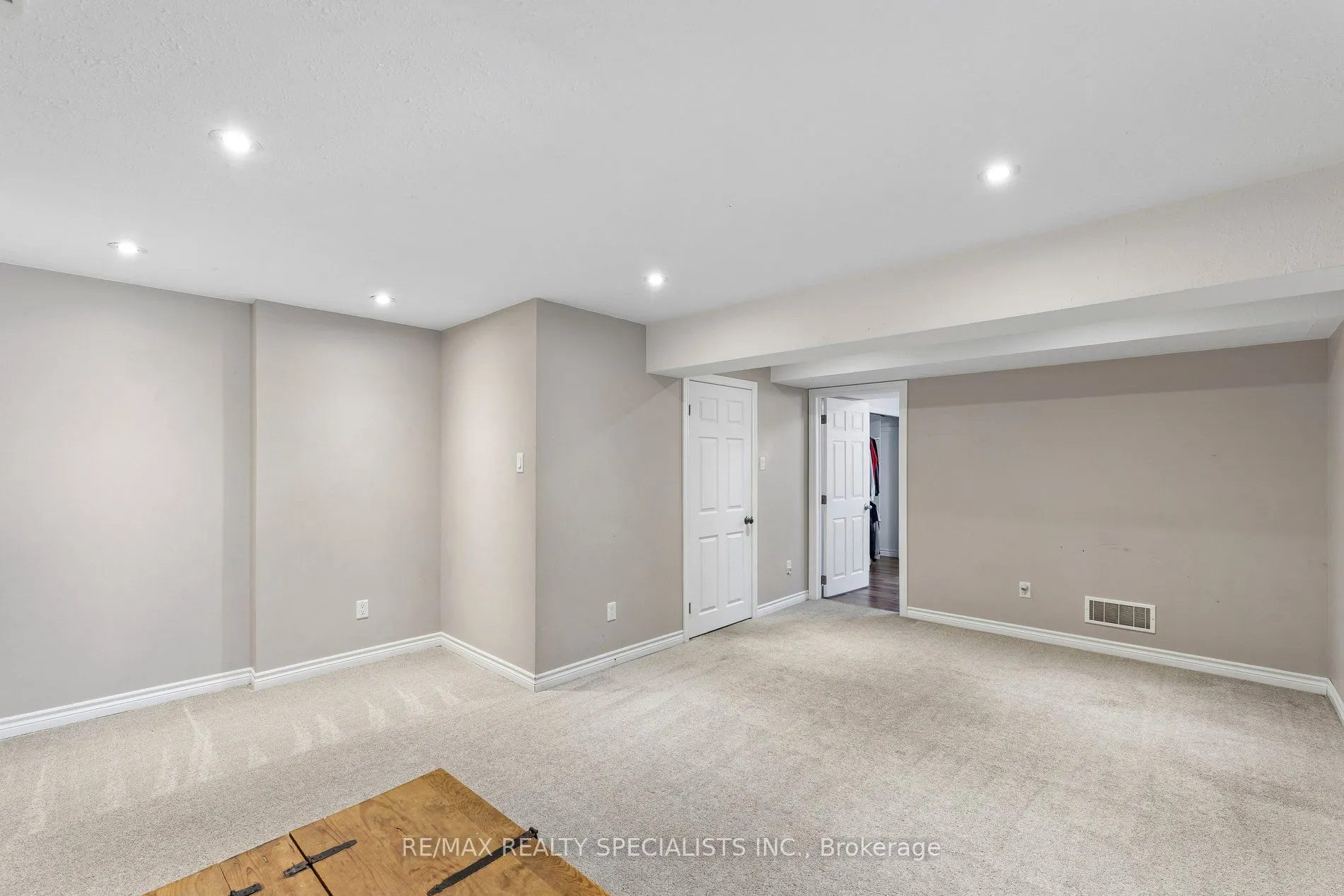 375 Fairway Road