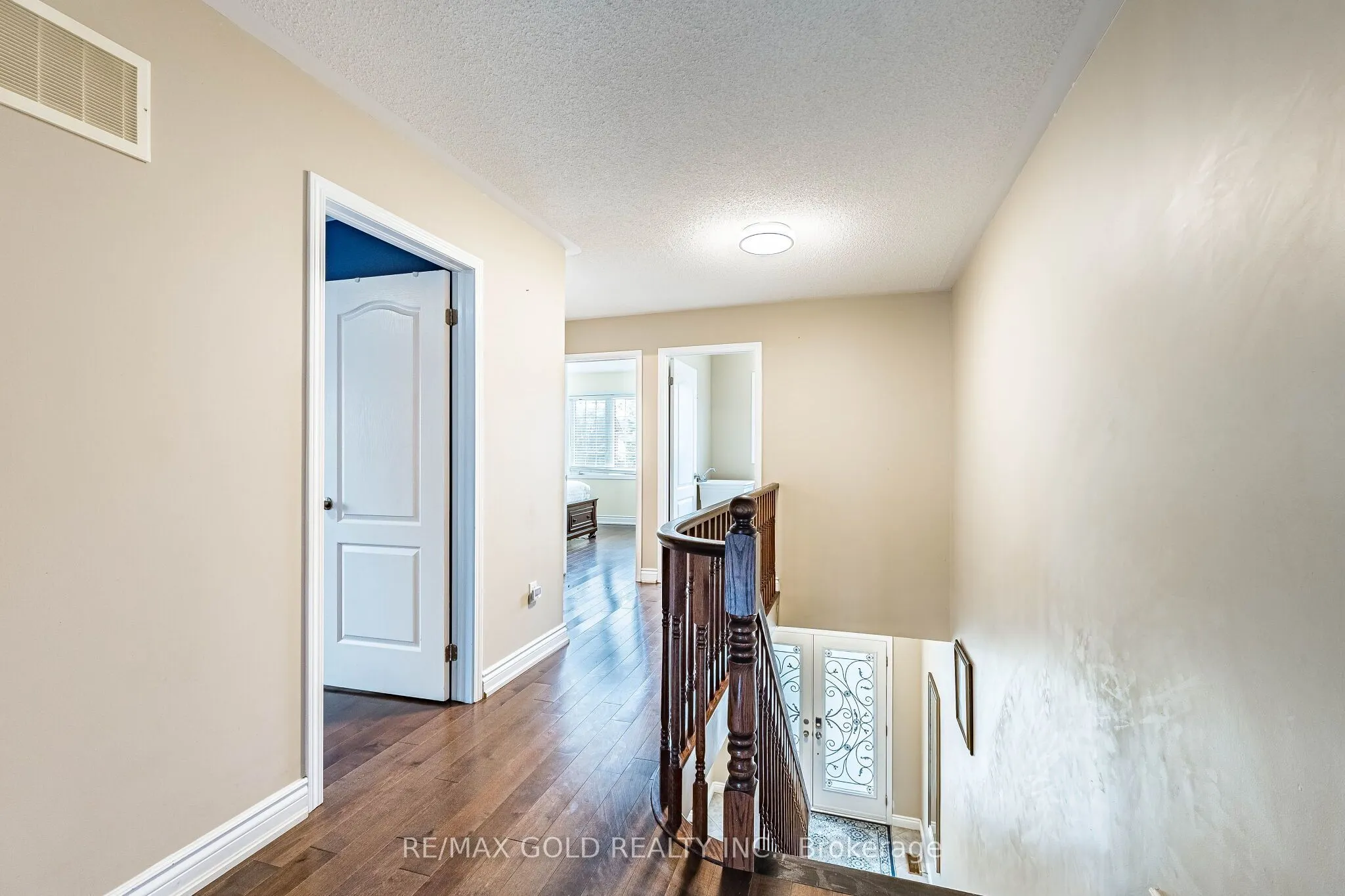 119 Glazebrook Crescent