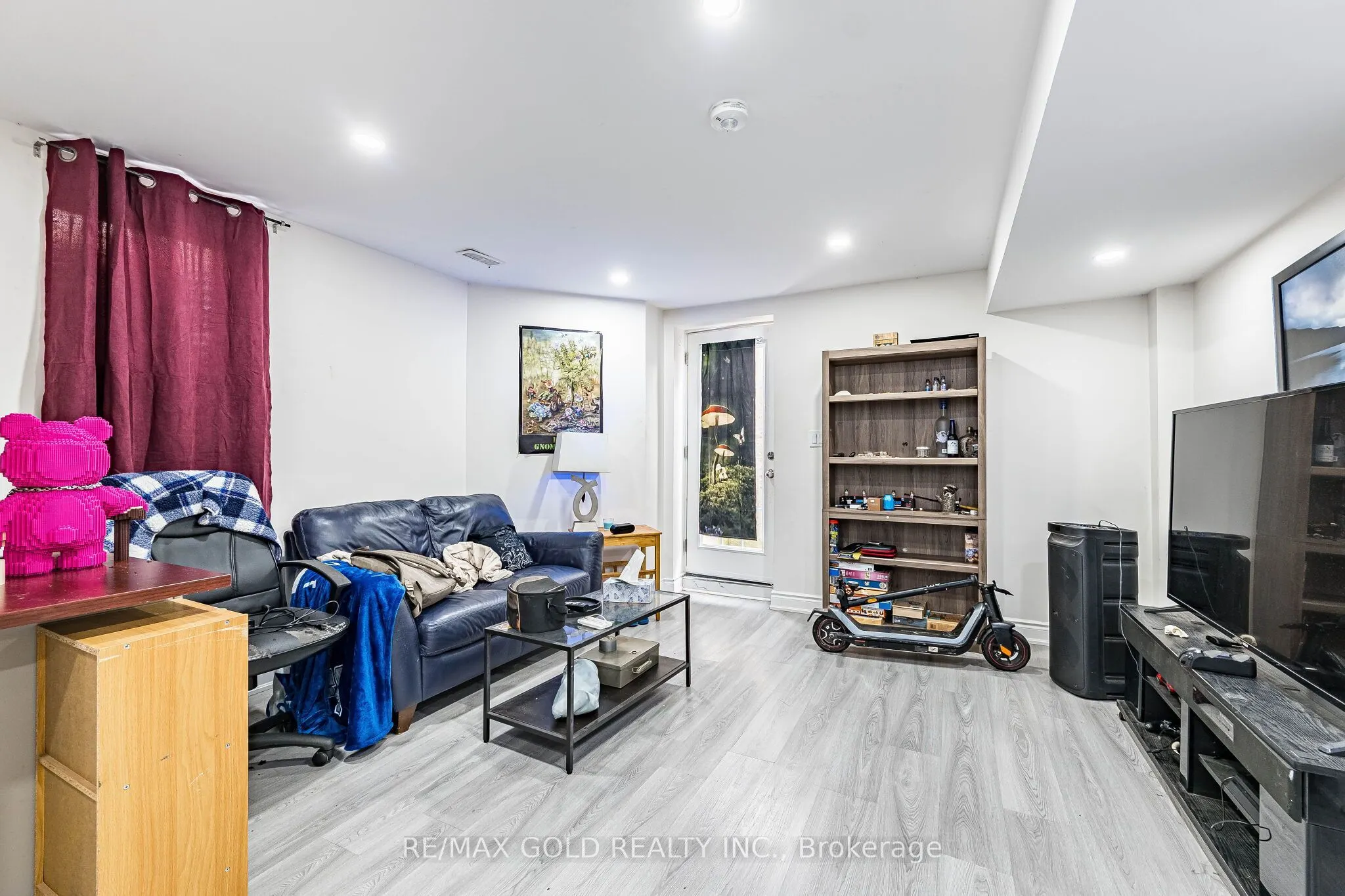 119 Glazebrook Crescent