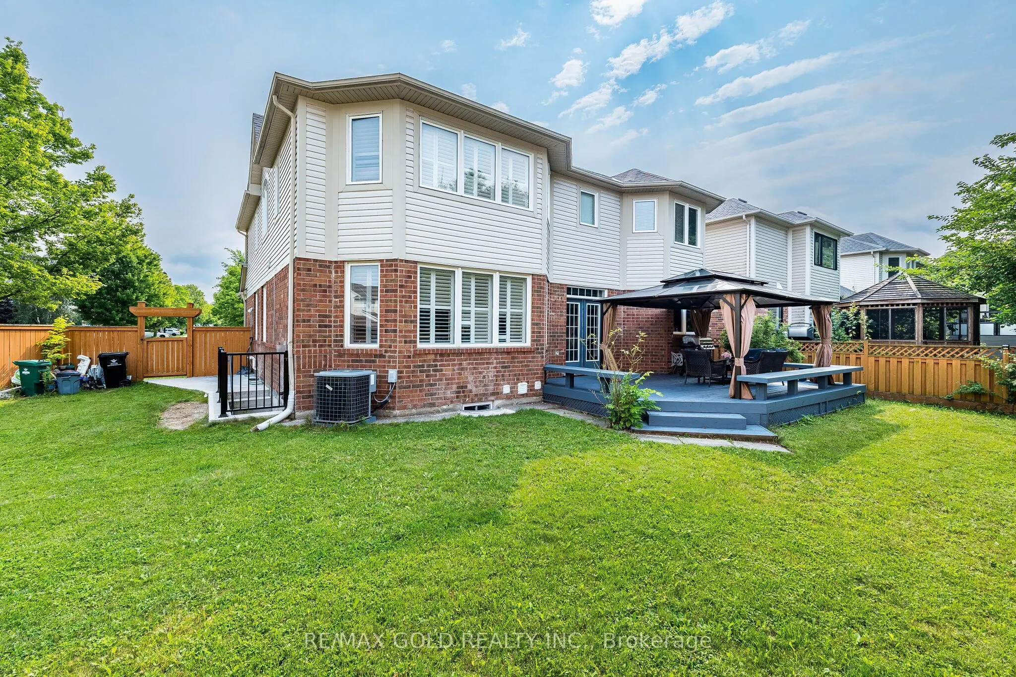 119 Glazebrook Crescent