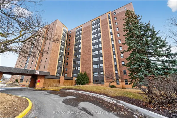 1356 Meadowlands Drive E #407
