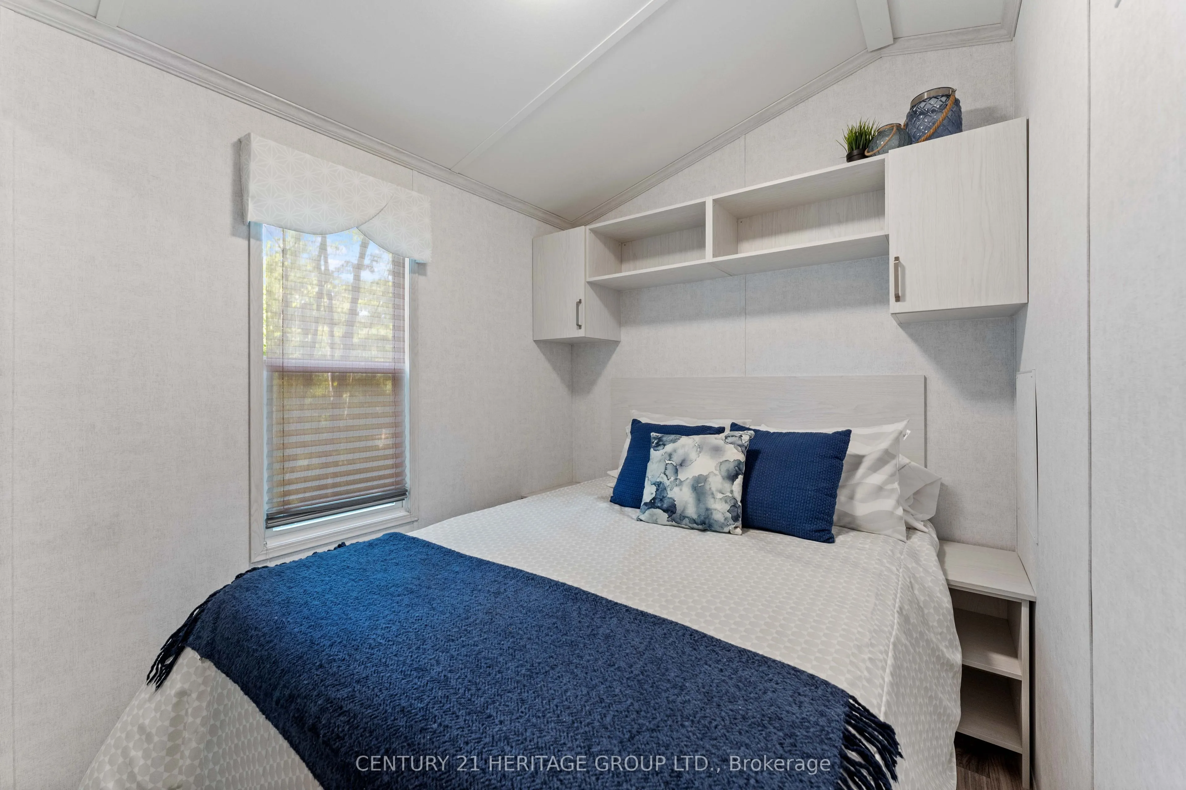 202 Hidden Glen Road ##4