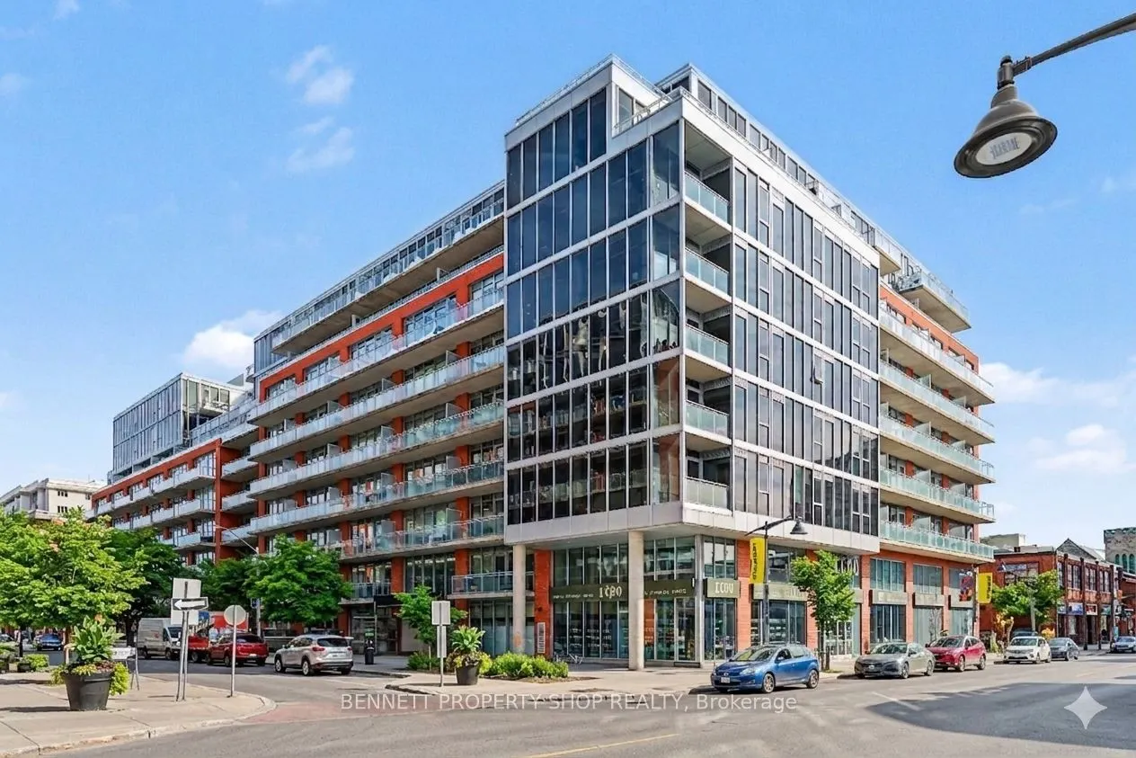 360 McLeod Street #811