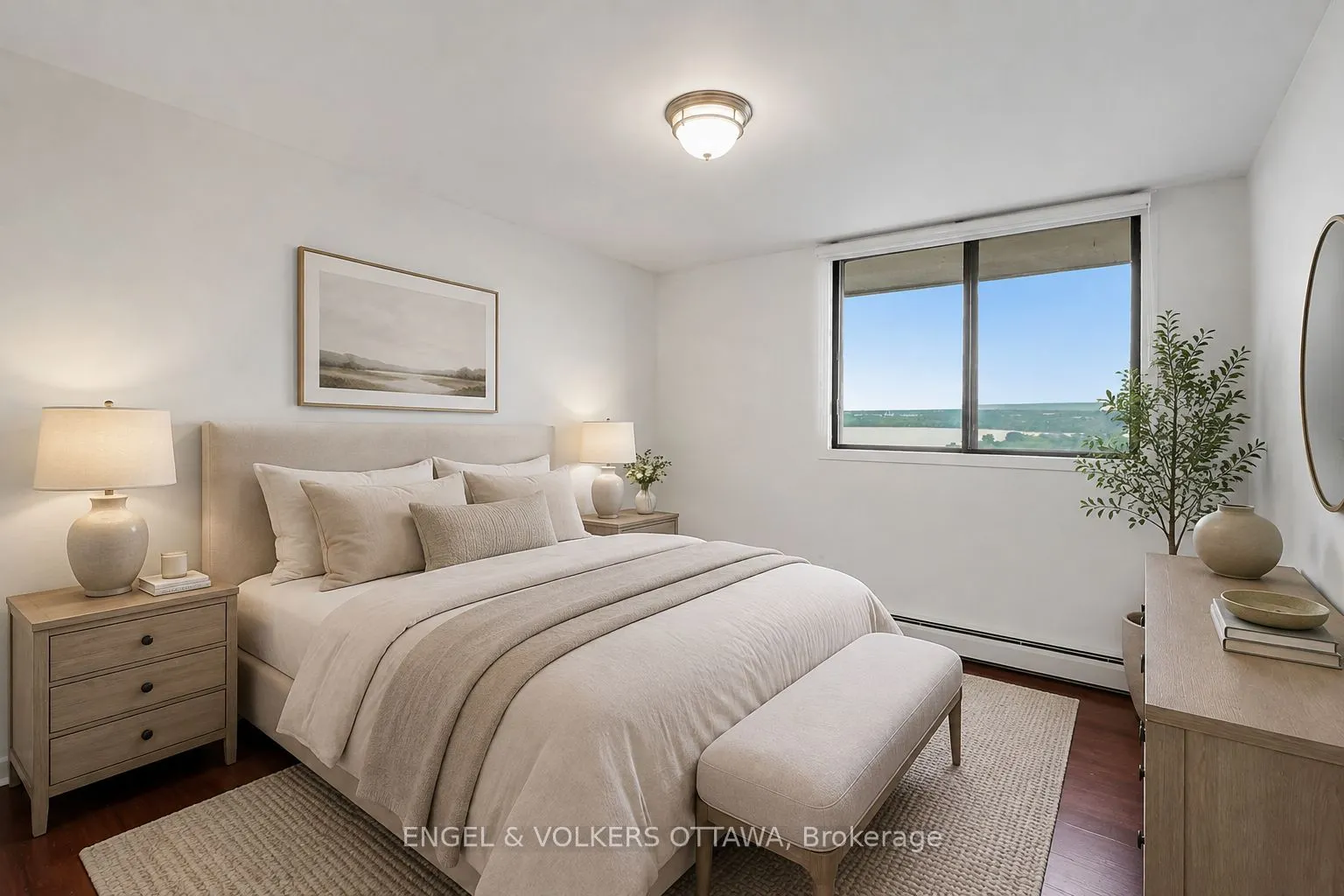 415 Greenview Avenue #1702