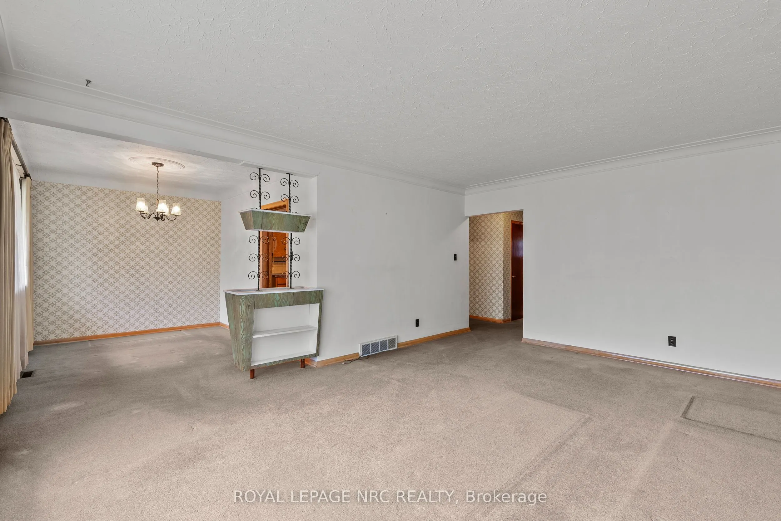 552 Bunting Road