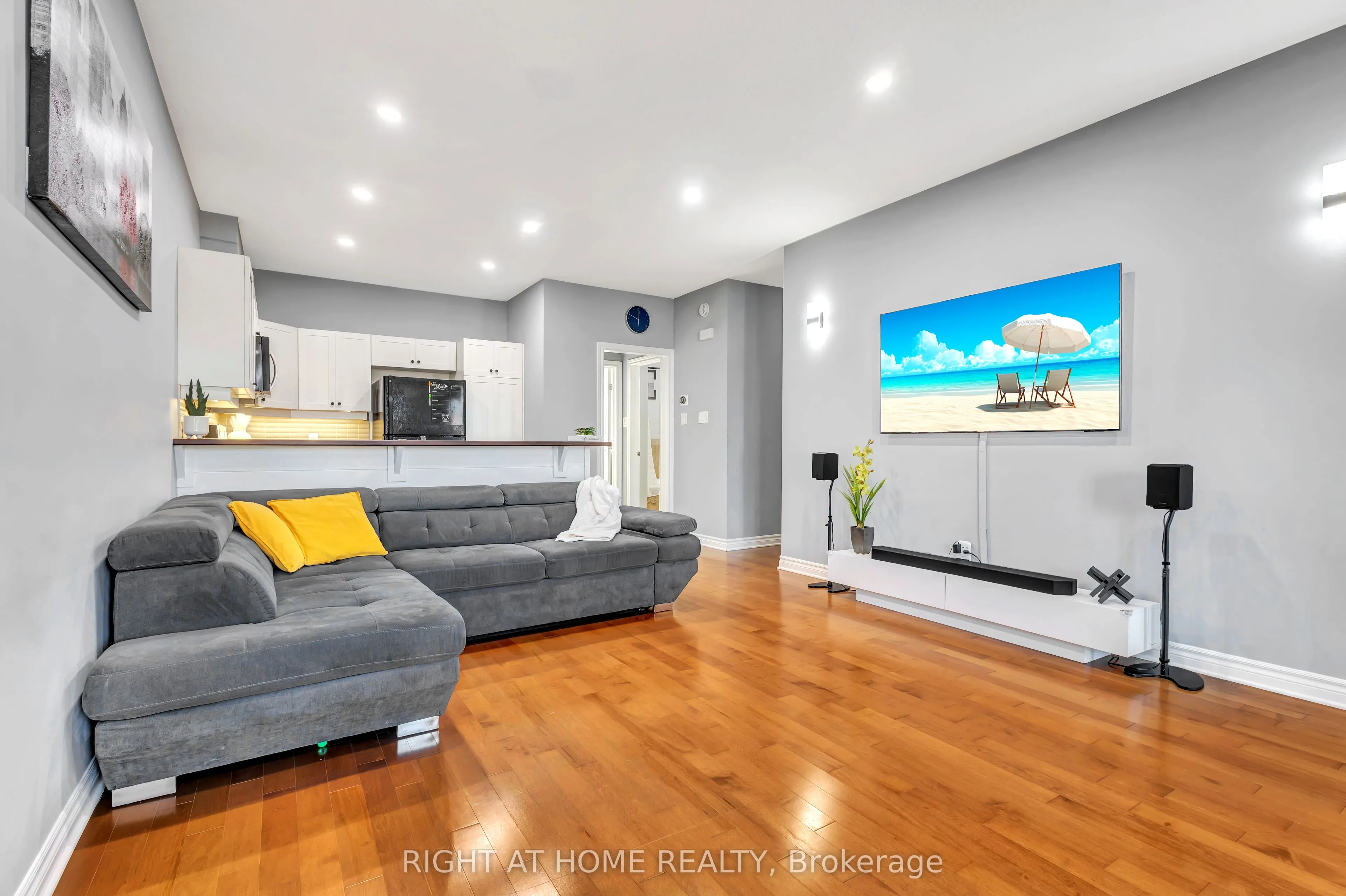 314 Royal Fern Way #8