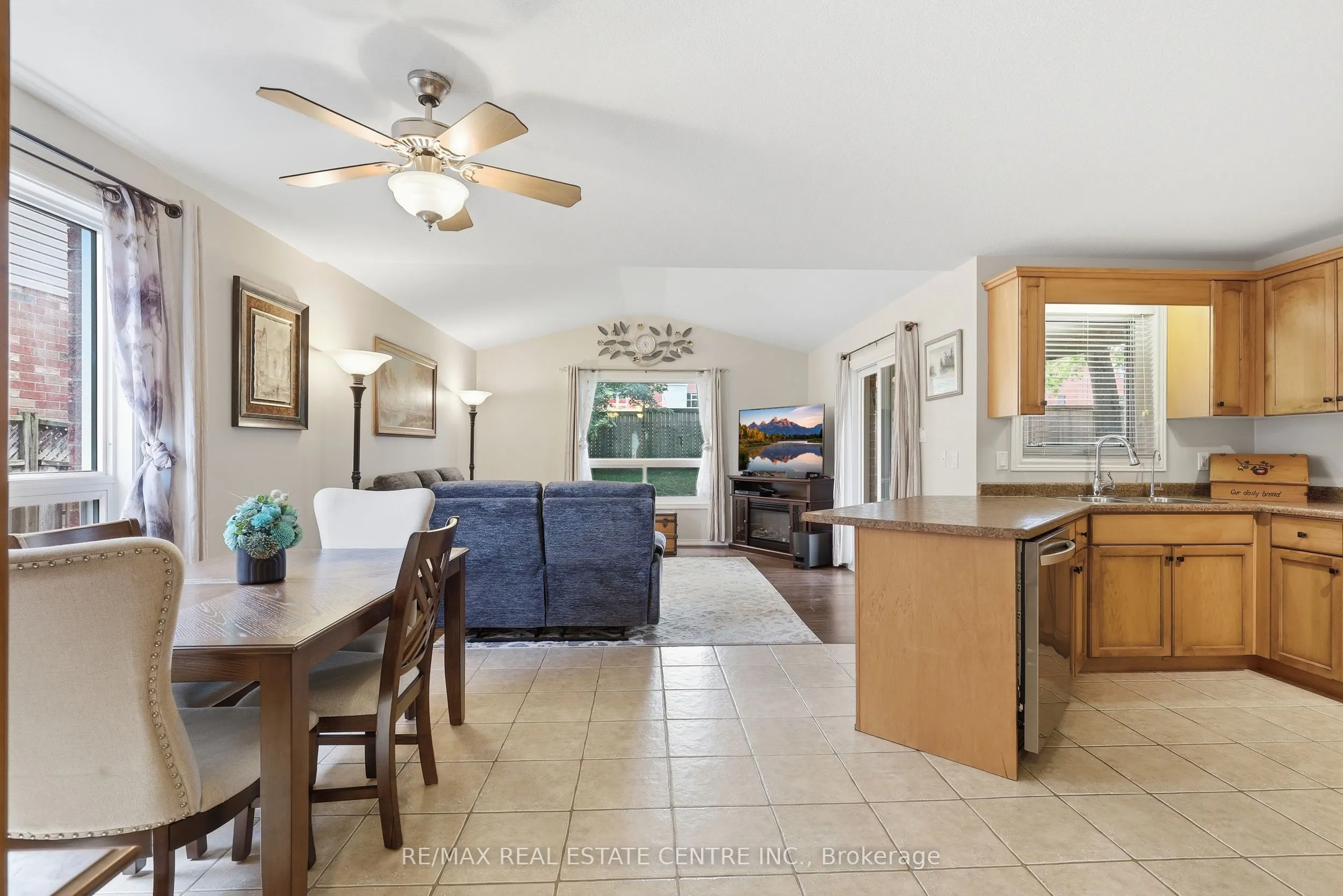 165 Silk Drive
