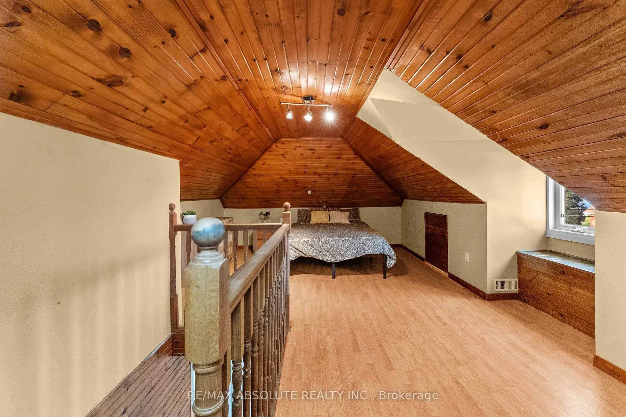 853 B River Road