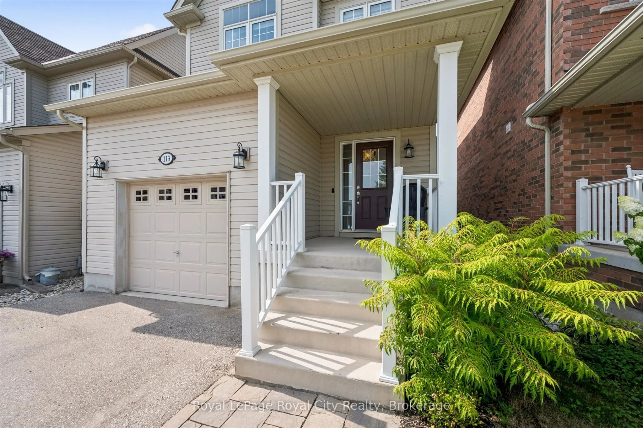 113 Courtney Street