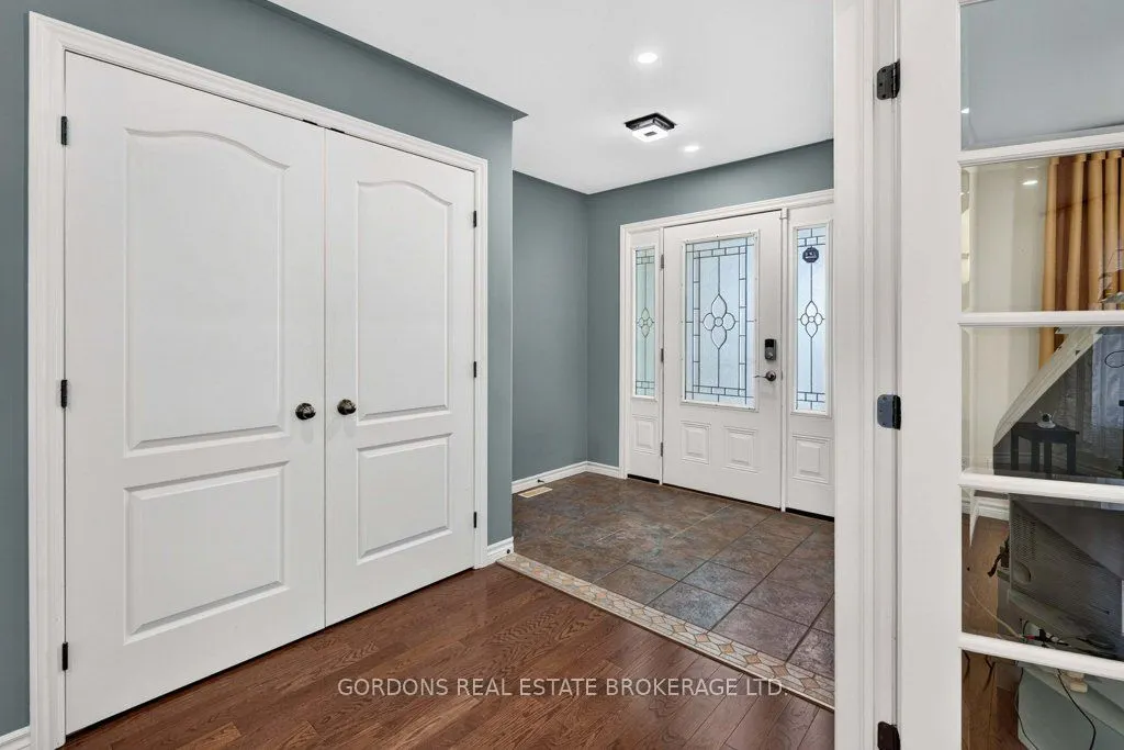 436 Bridge Street W