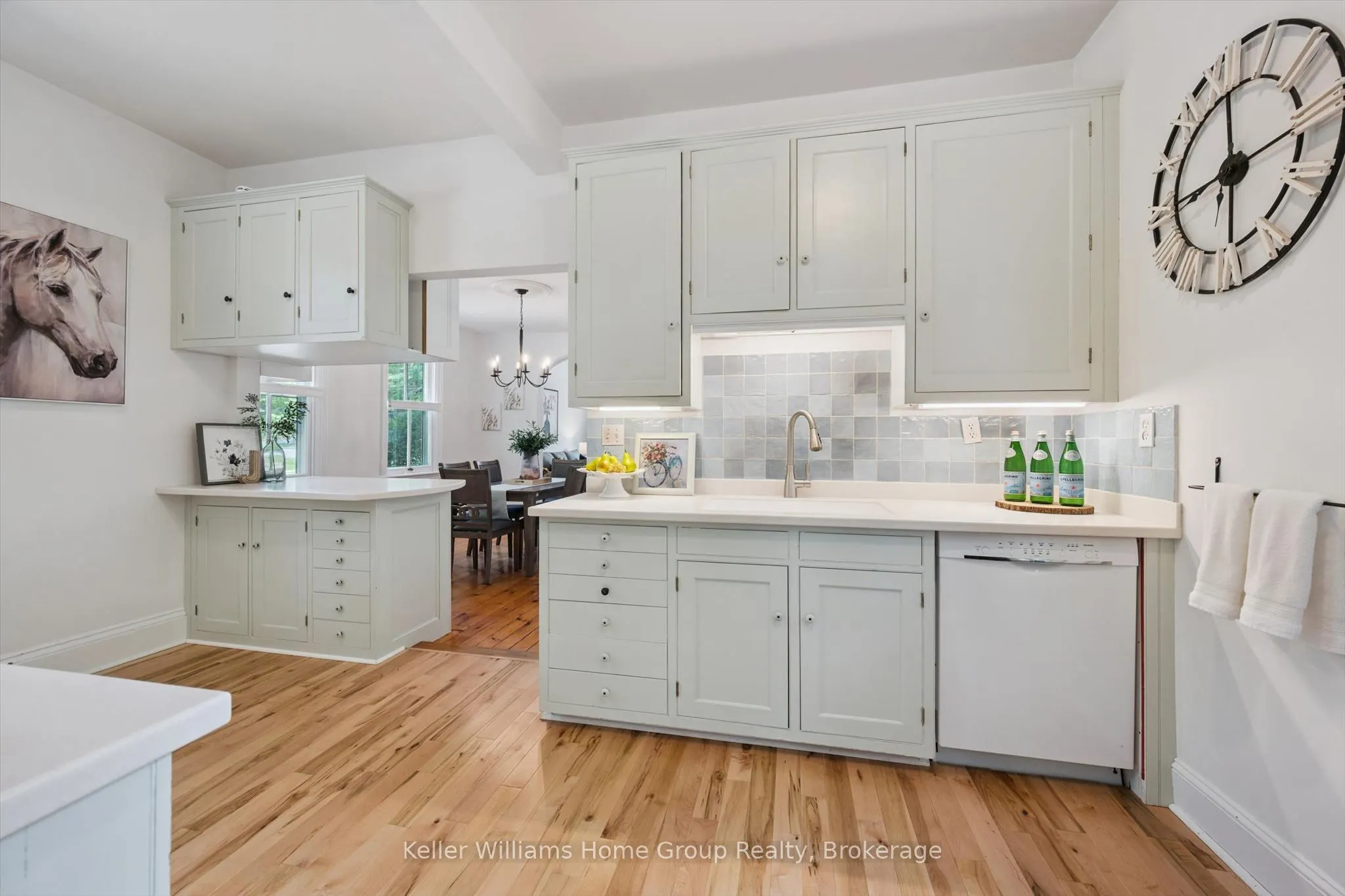 129 Suffolk Street W
