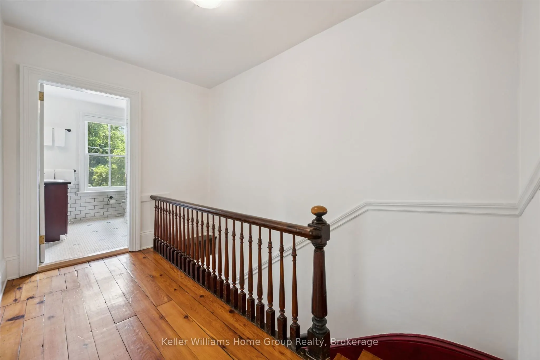 129 Suffolk Street W