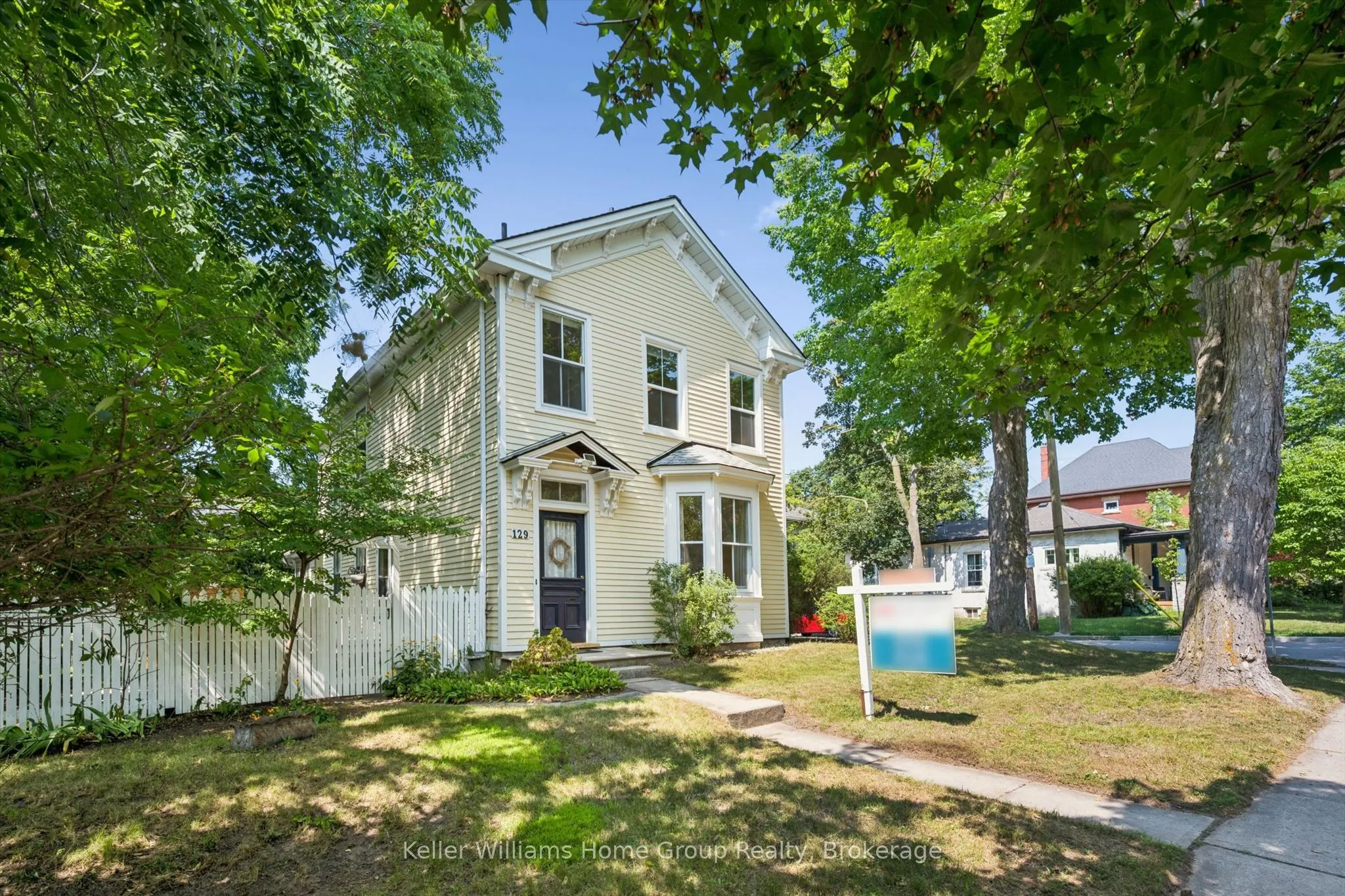 129 Suffolk Street W