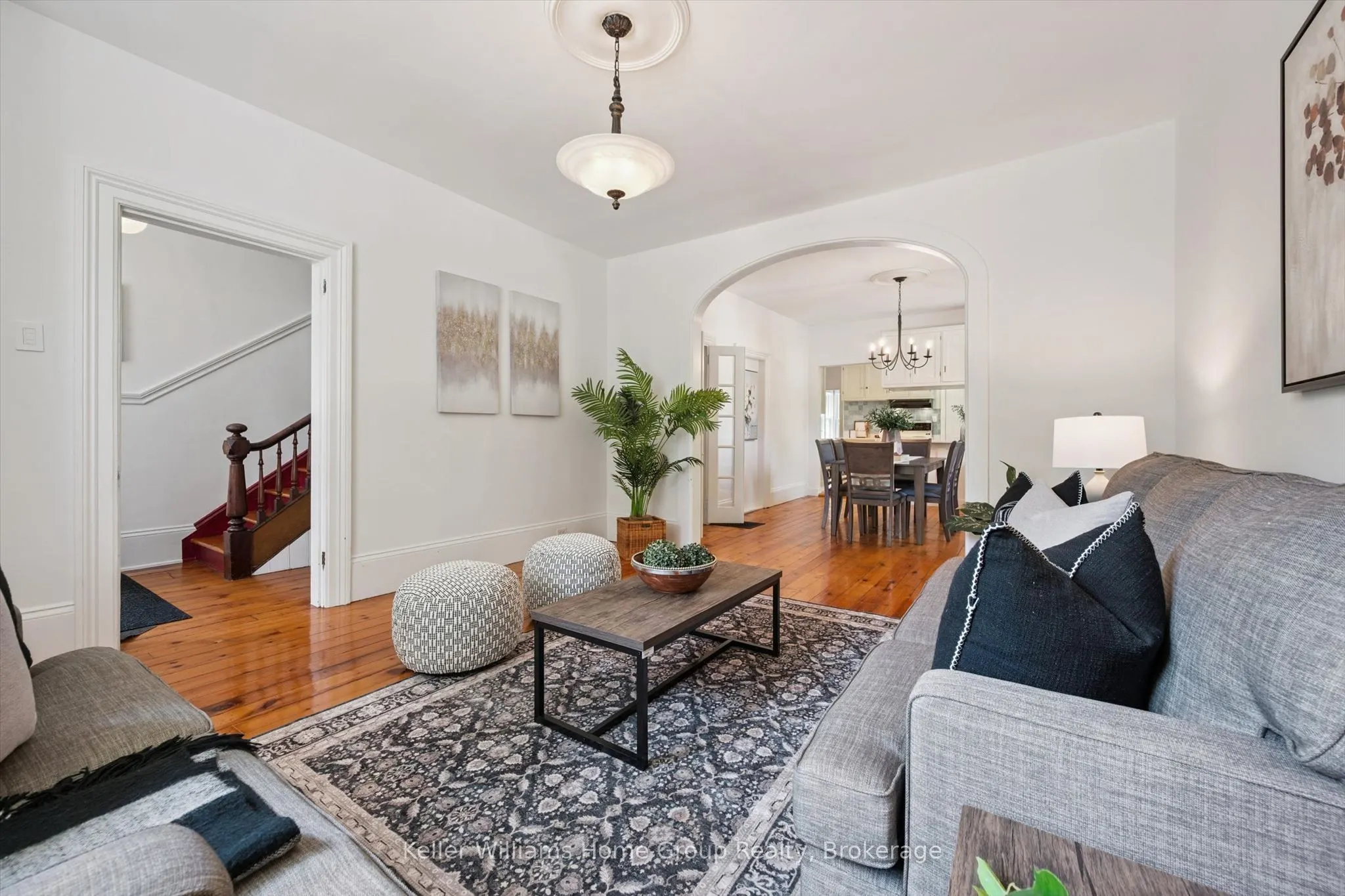 129 Suffolk Street W