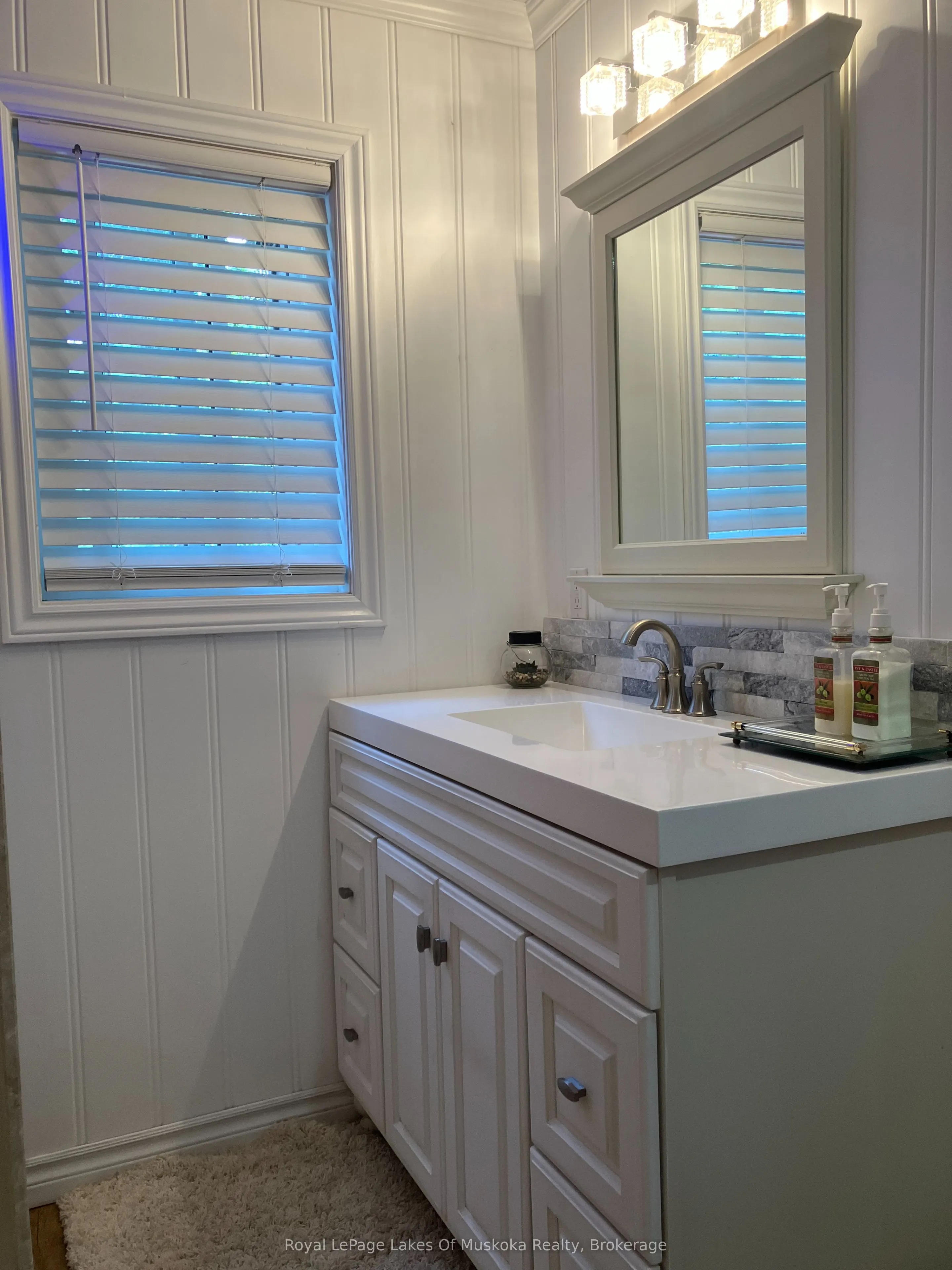 1052 Cove Road #1