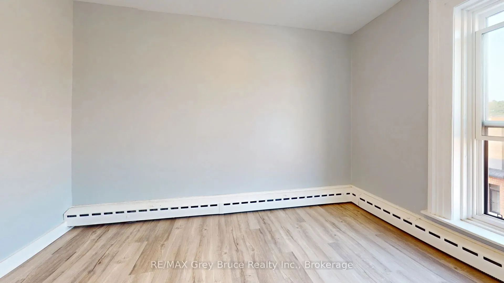 844 2nd Avenue E #6