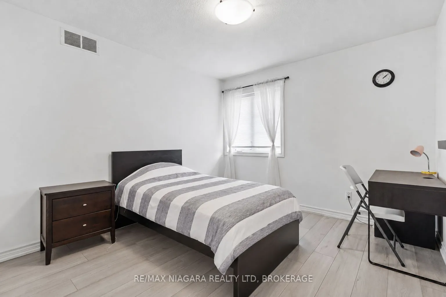 1448 Niagara Stone Road #17