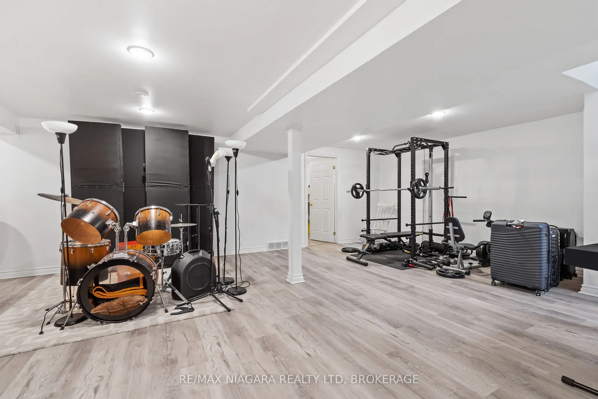 1448 Niagara Stone Road #17