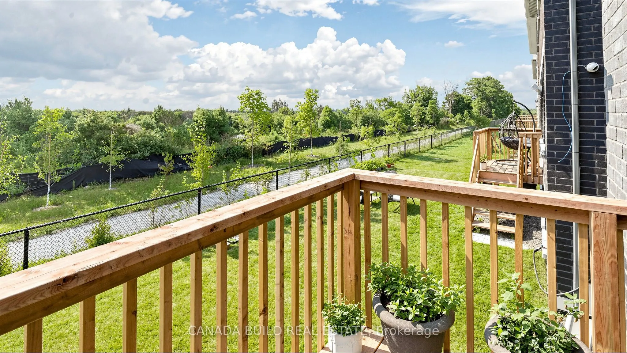 104 Henshaw Drive