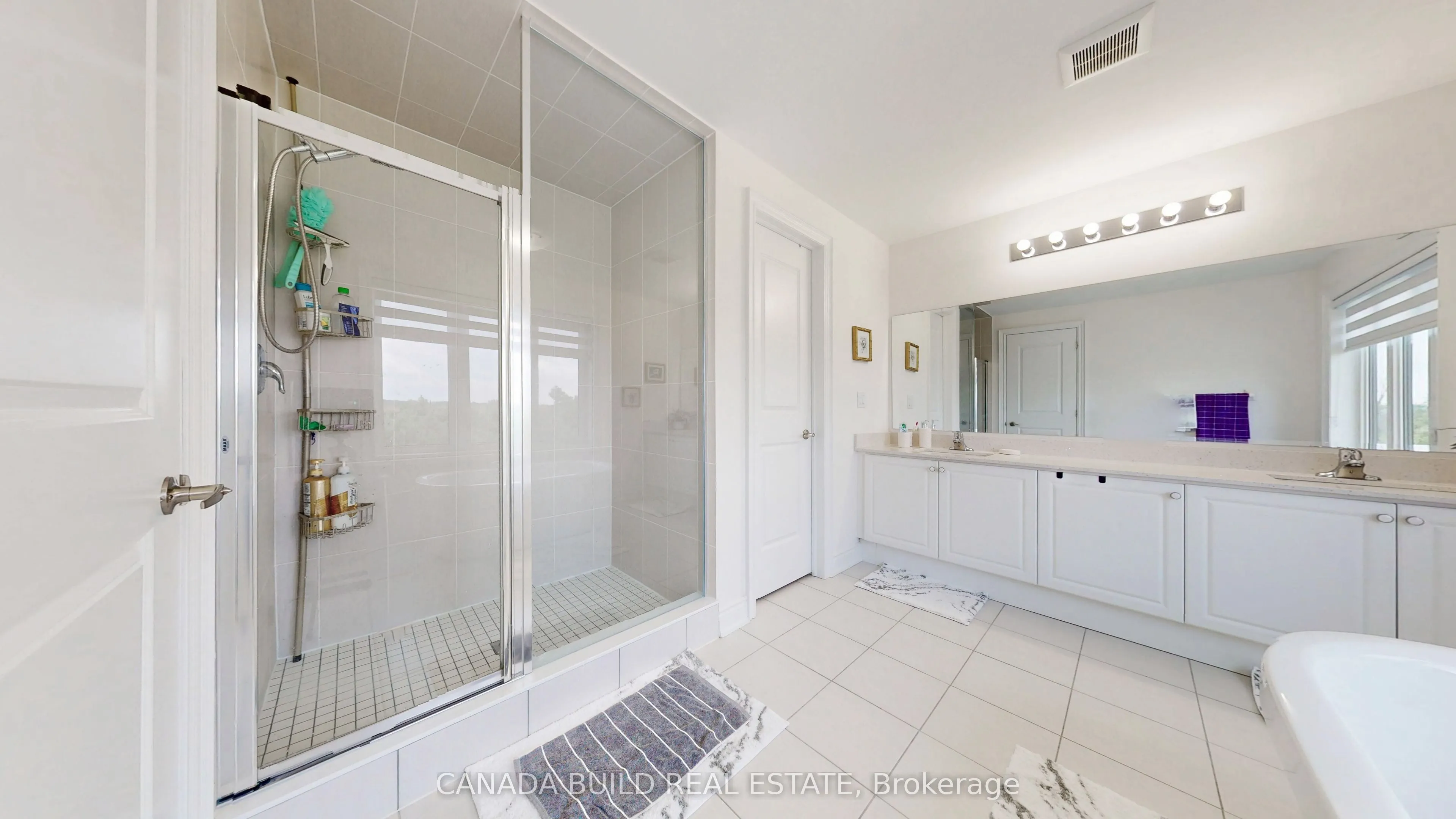 104 Henshaw Drive