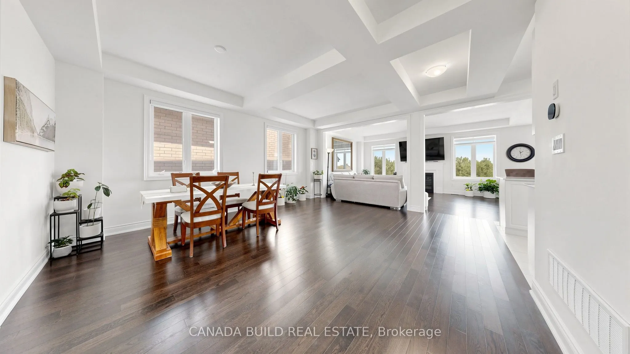 104 Henshaw Drive