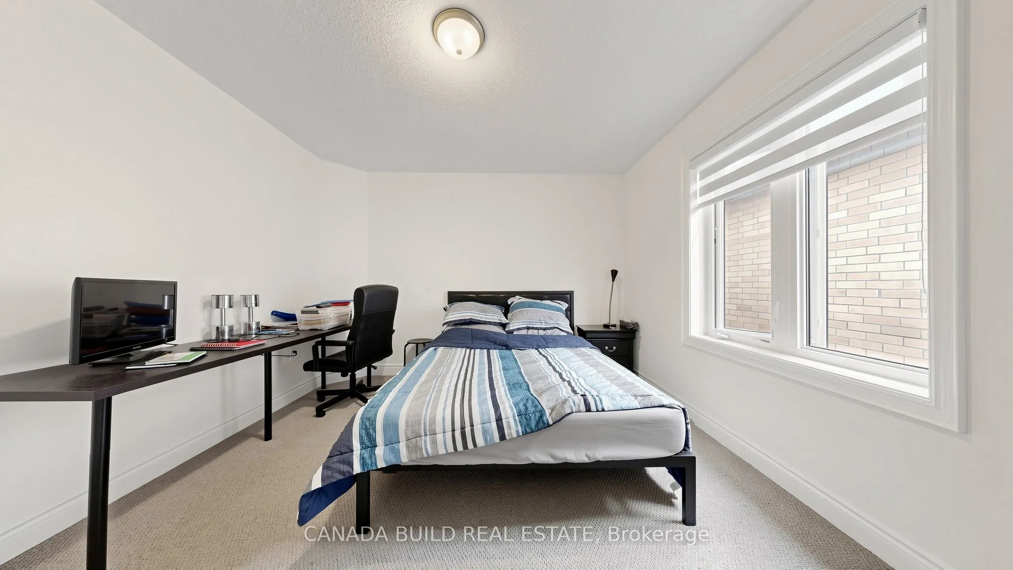 104 Henshaw Drive