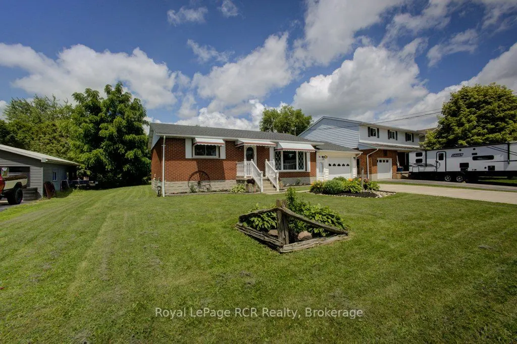 280 Domville Street