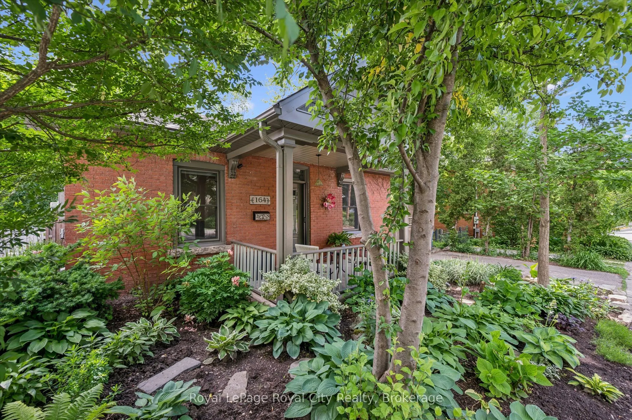 164 King Street