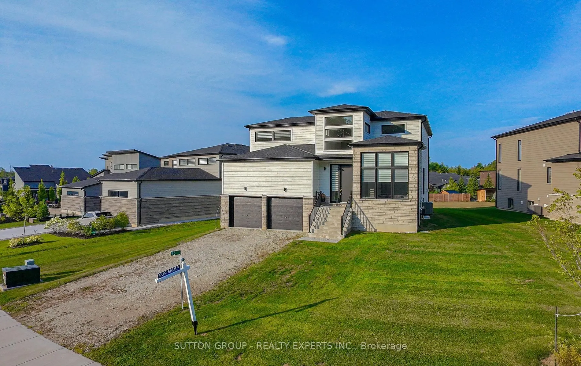 95 Goldie Court