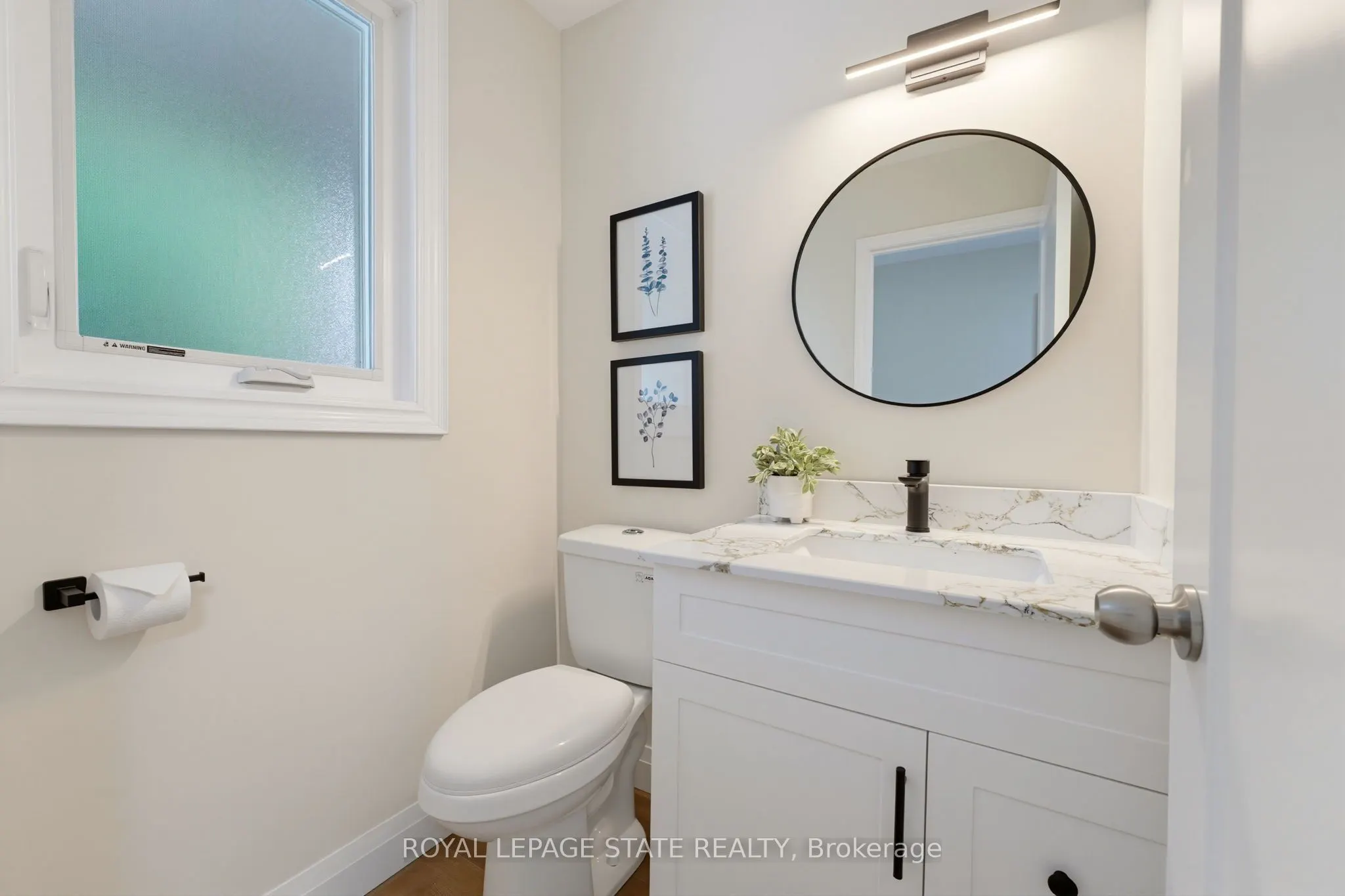 32 Silvervine Drive