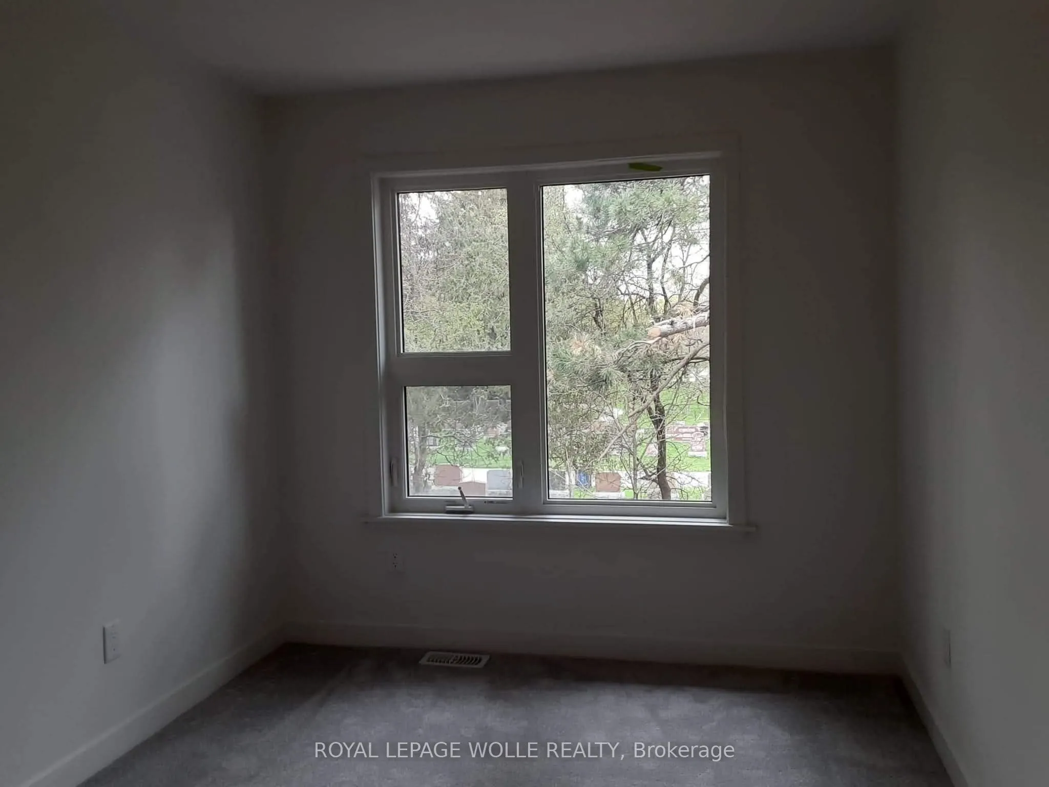 110 Fergus Avenue #33
