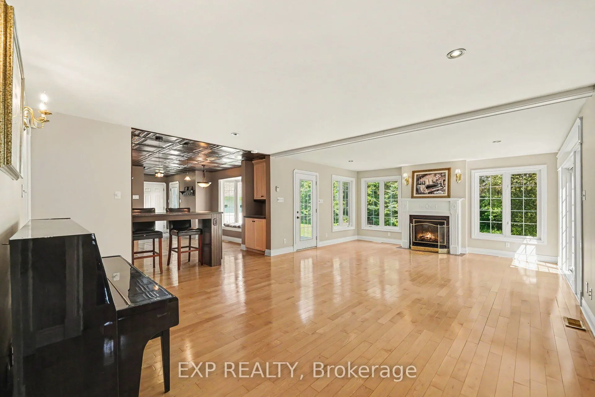1007 St Pierre Road