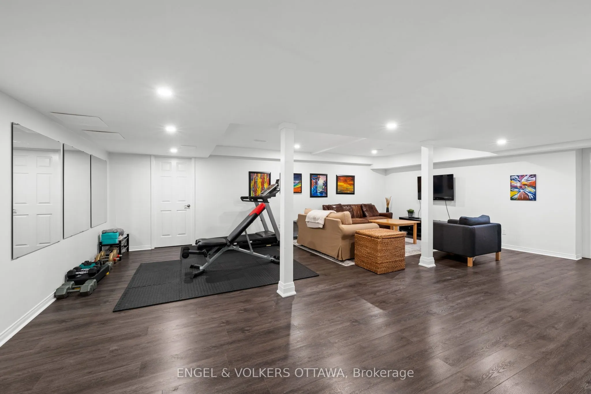 5765 Kelly Marie Drive N