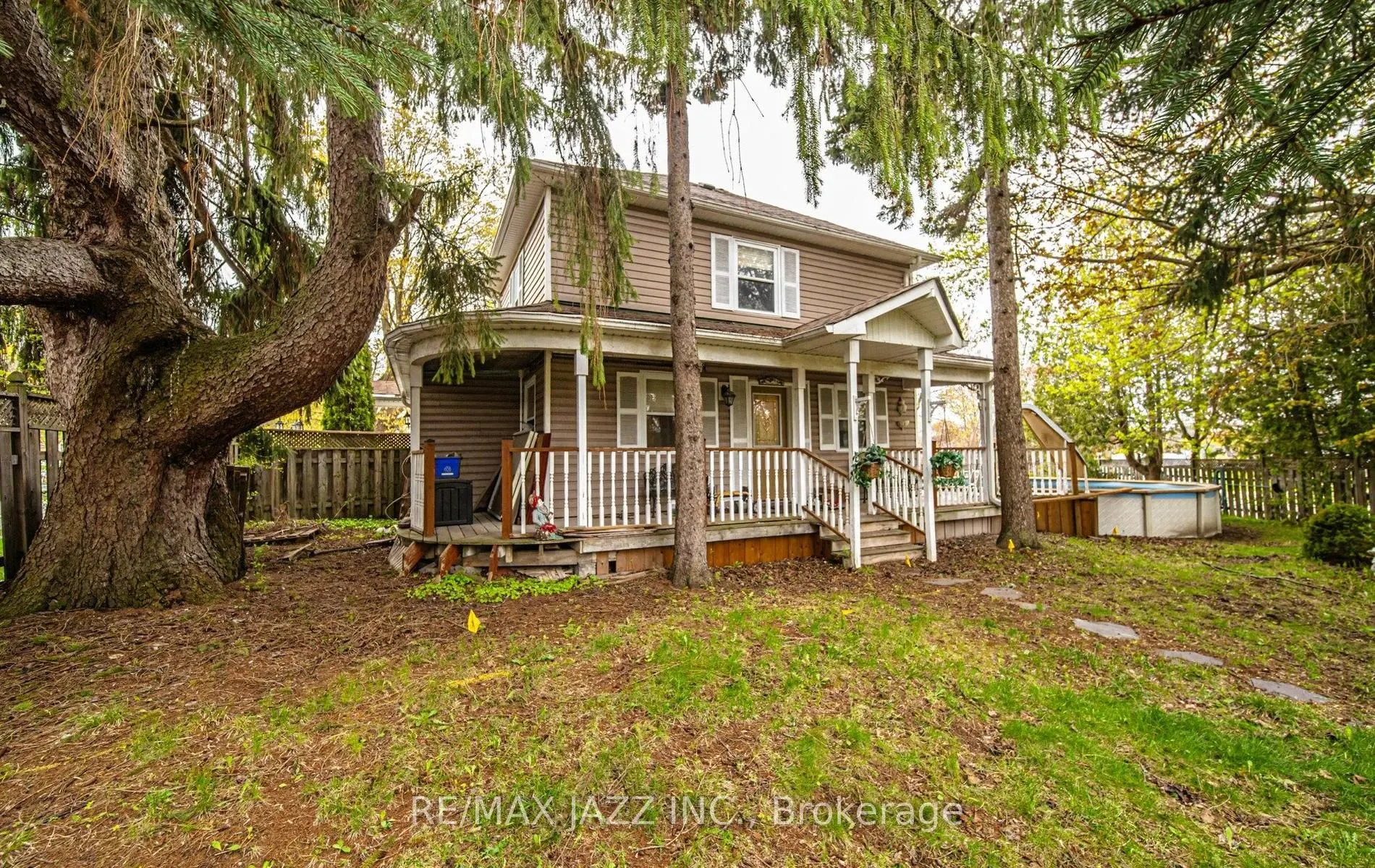 112 Hope Street N