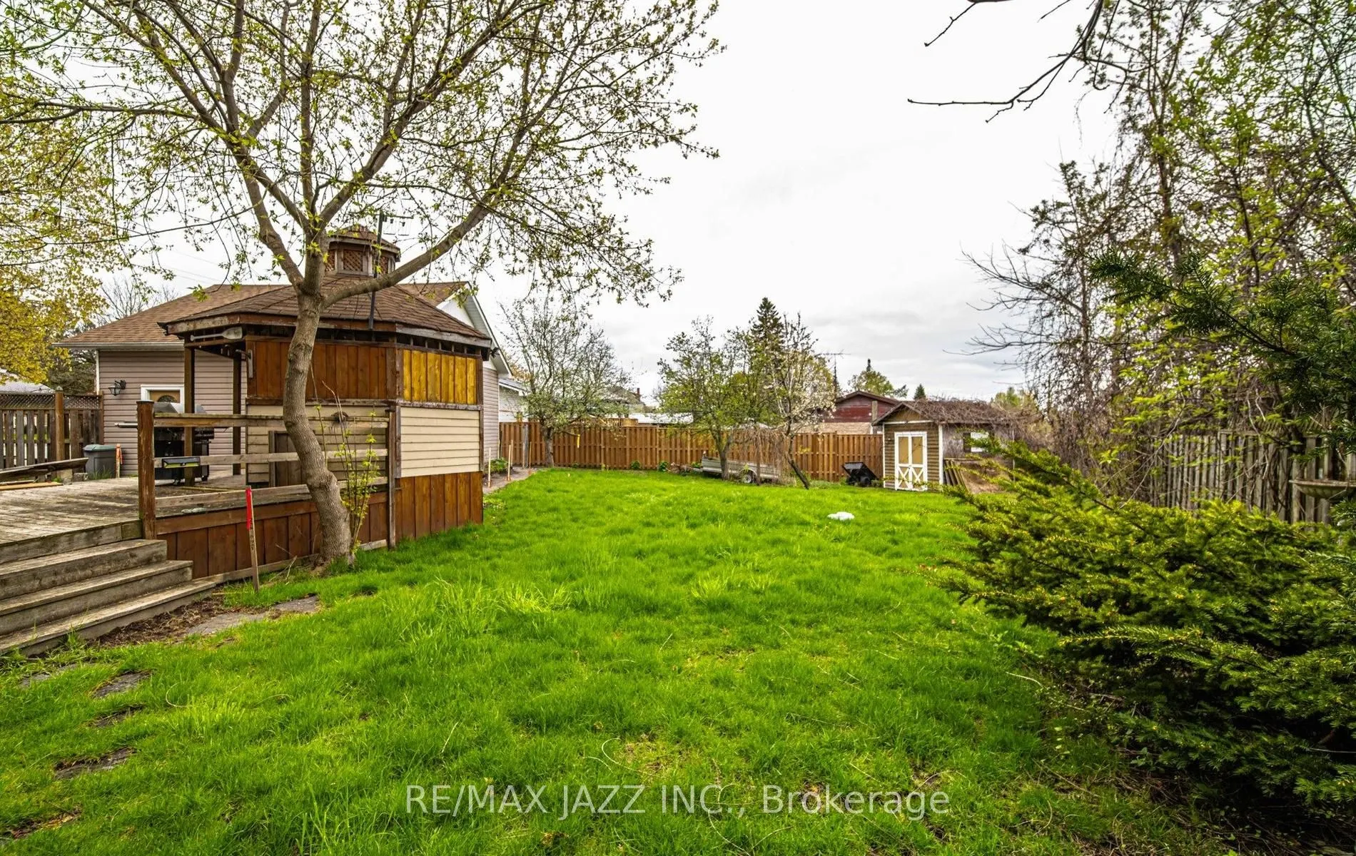 112 Hope Street N