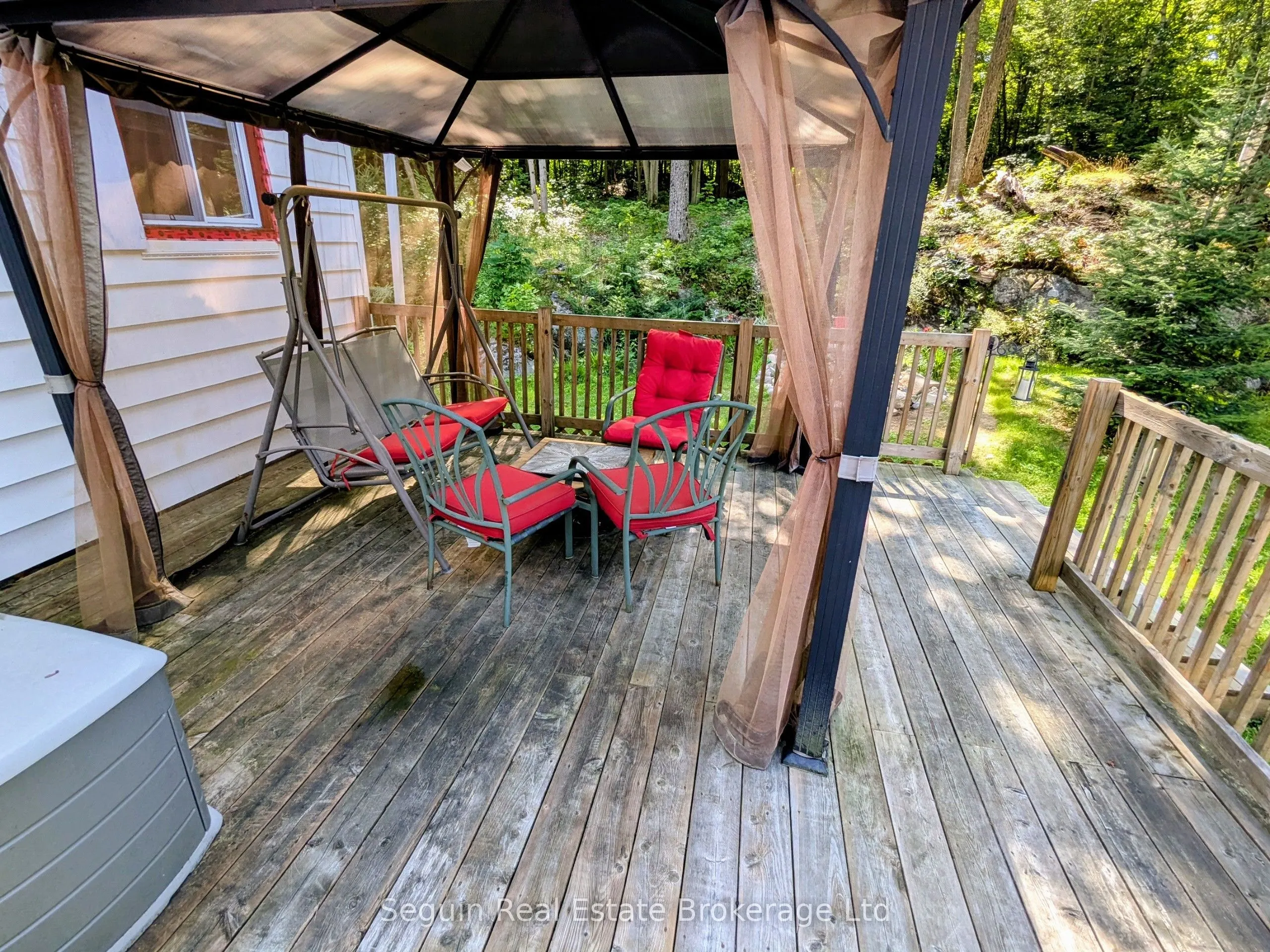 44 Springhill Road