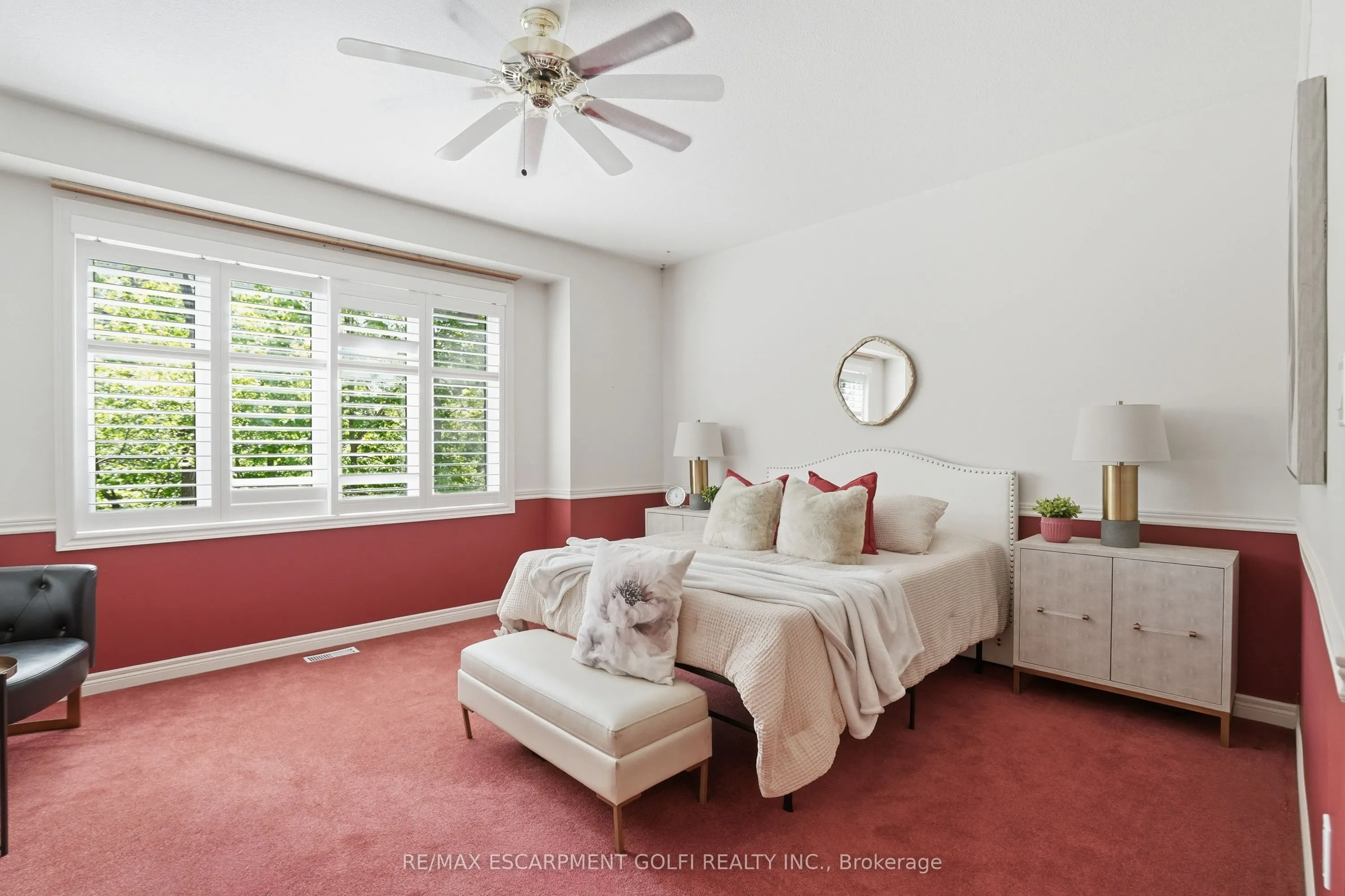 58 Glendale Avenue #12