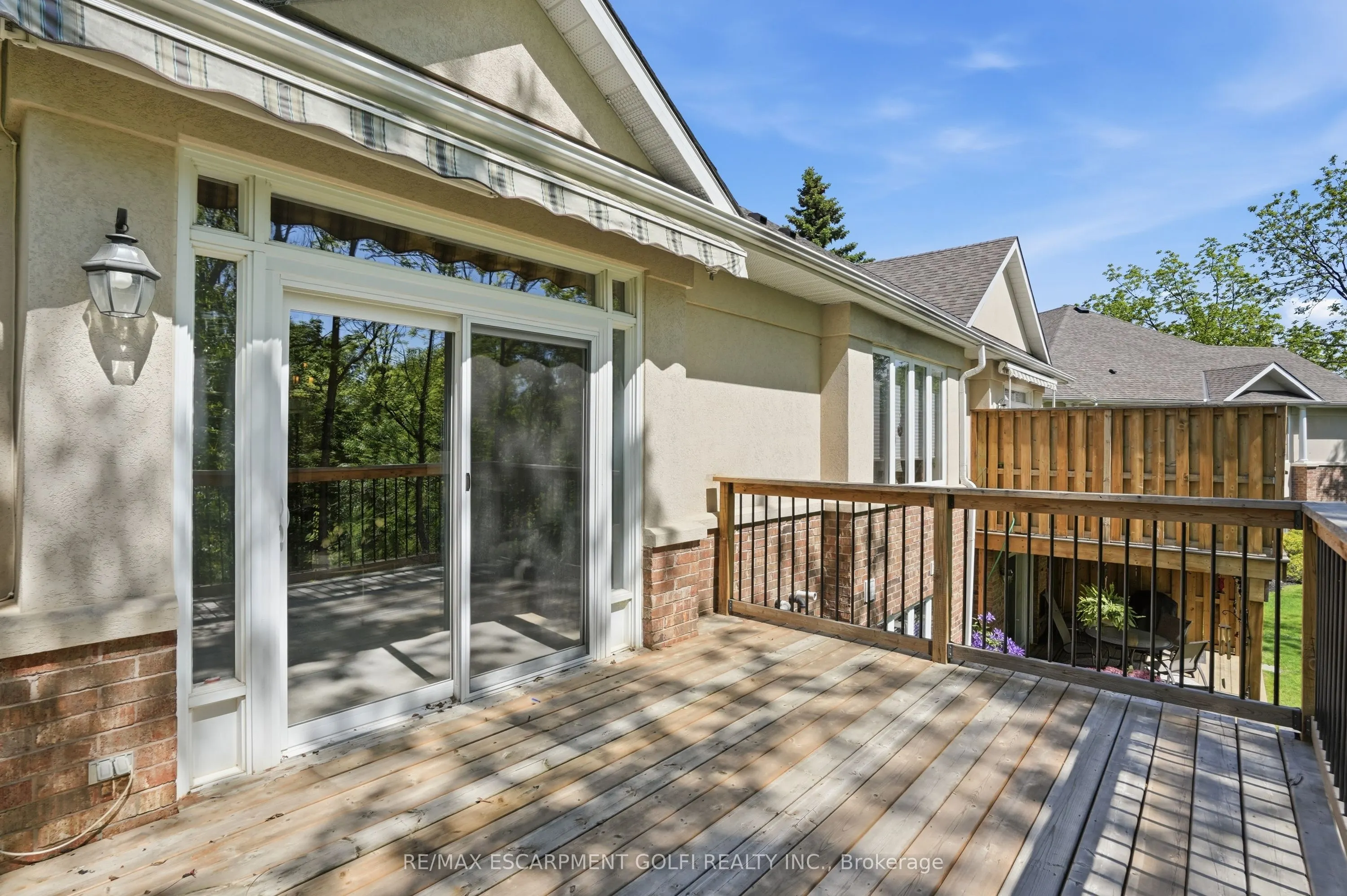 58 Glendale Avenue #12