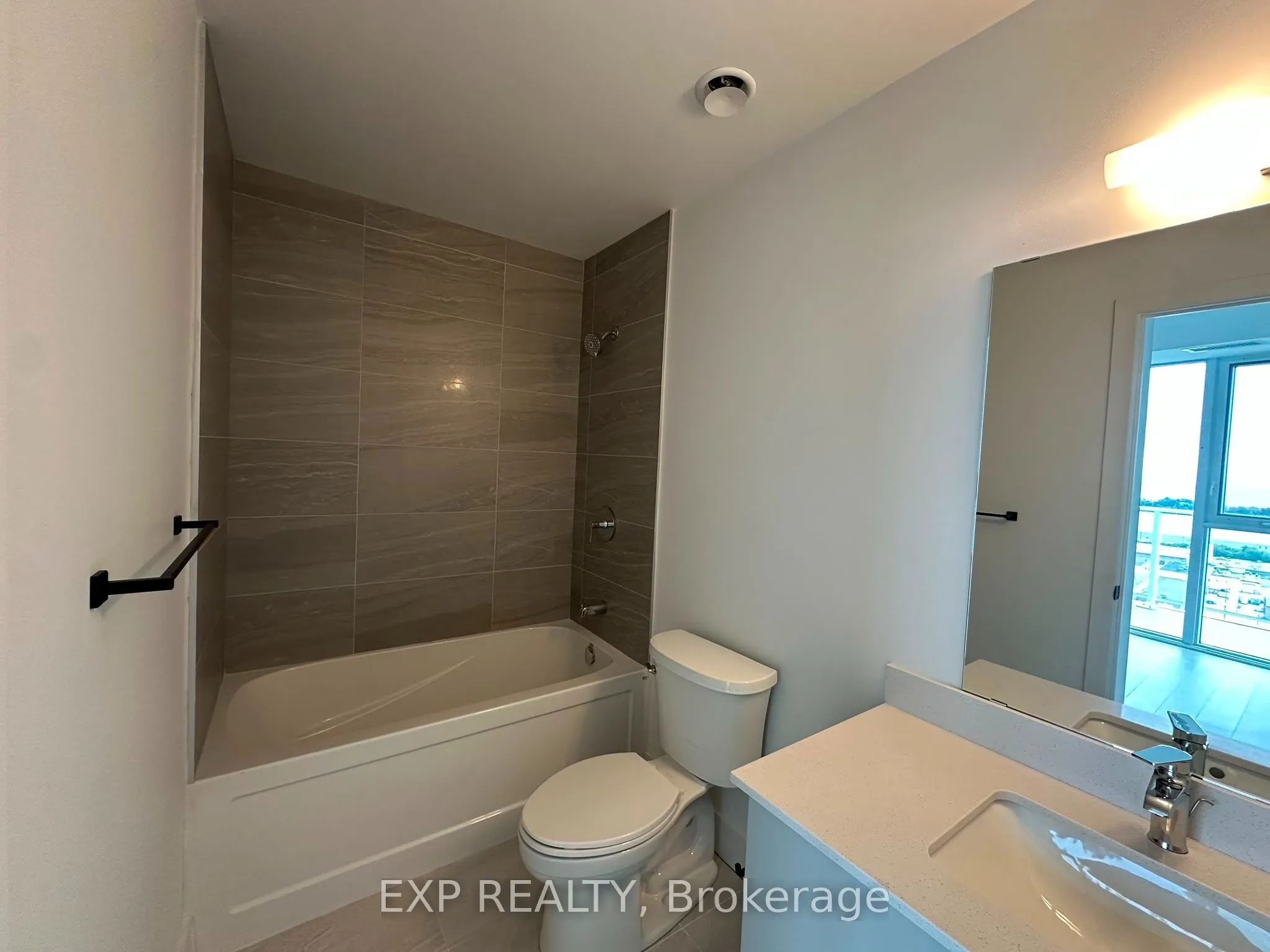 2782 Barton Street E #1607