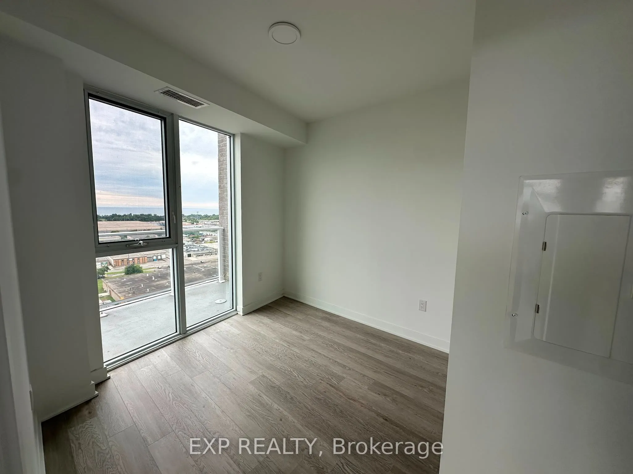 2782 Barton Street E #1607