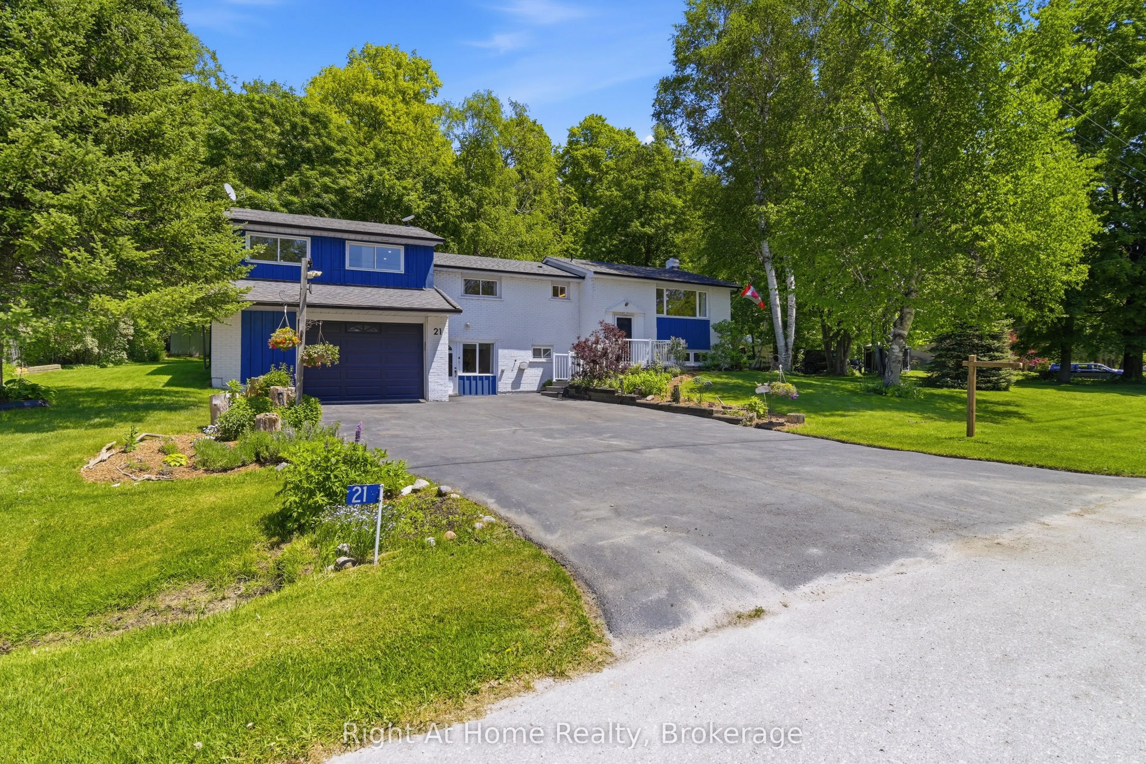 21 Nonquon Drive